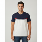 Camiseta 1492 de Mangas Cortas con Rayas para Caballeros con modelo (AI)
