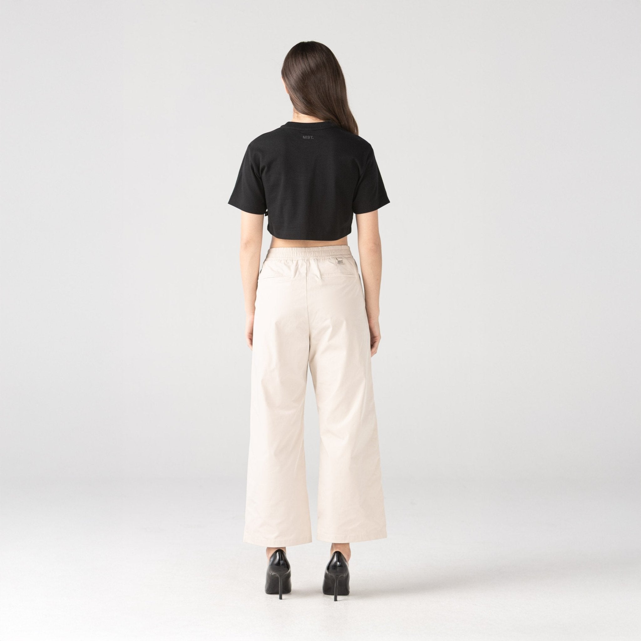 ALANI CROP TOP WOMEN BLACK - Monastery | Tienda Oficial Colombia