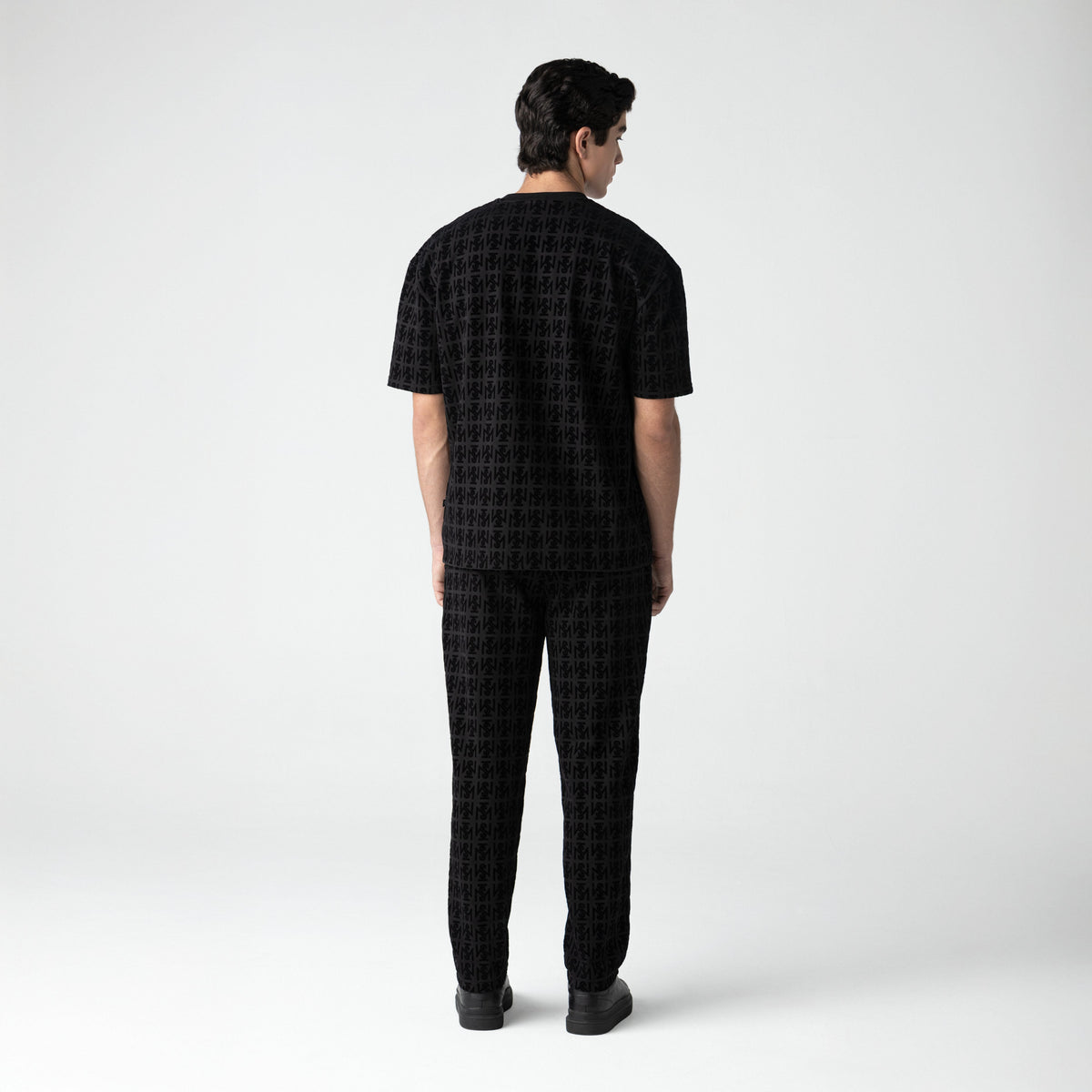 ALTAN T-SHIRT OVERSIZED MEN BLACK - Monastery | Tienda Oficial Colombia