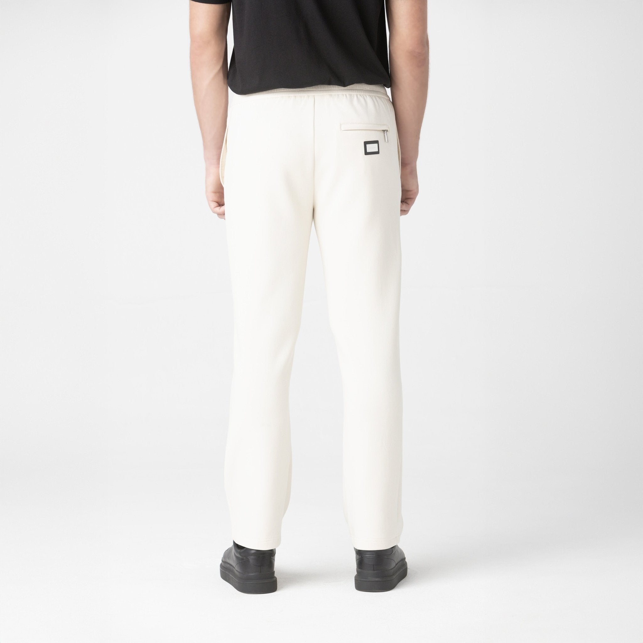 AMKIH PANT MEN WHITE ASPARAGUS - Monastery | Tienda Oficial Colombia