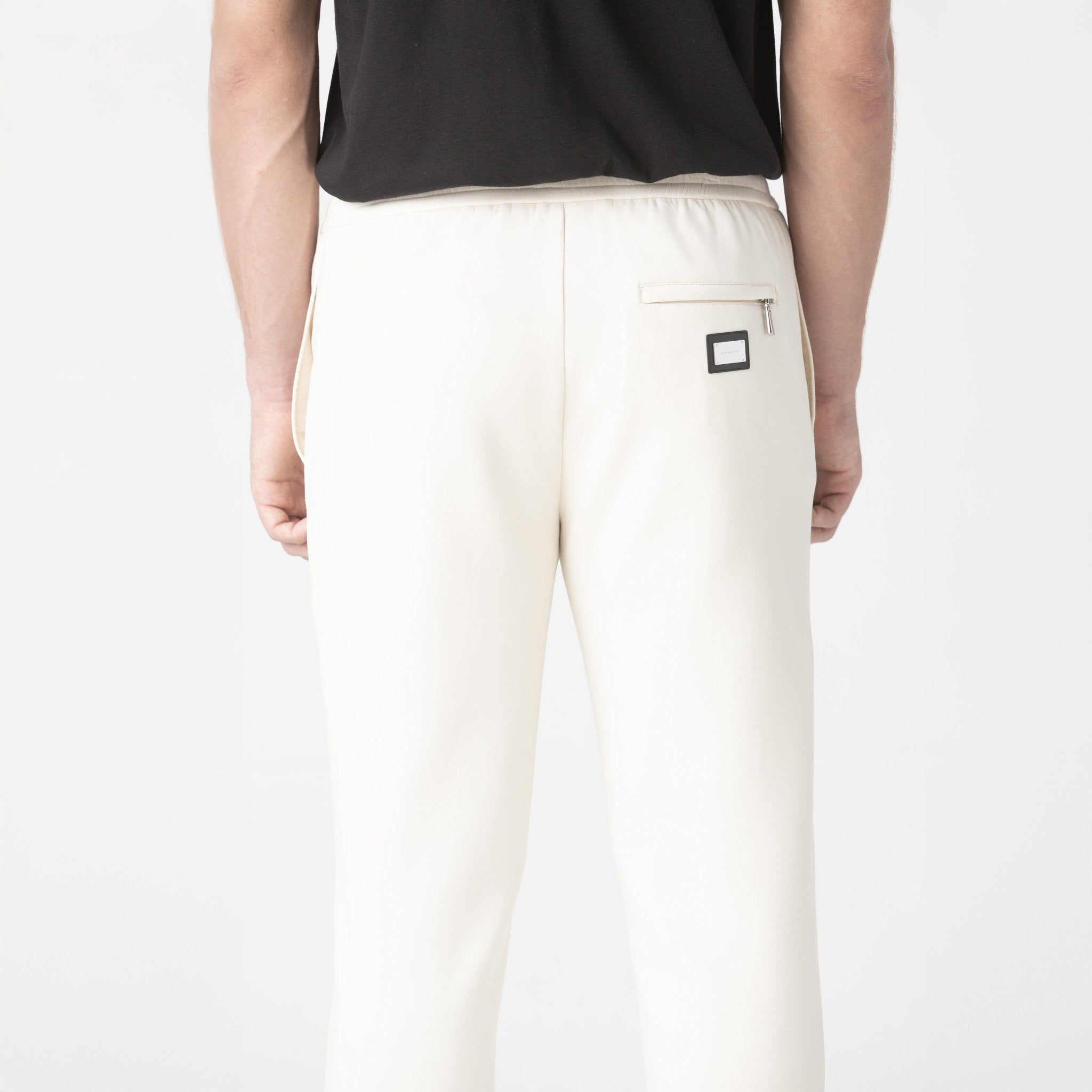 AMKIH PANT MEN WHITE ASPARAGUS - Monastery | Tienda Oficial Colombia