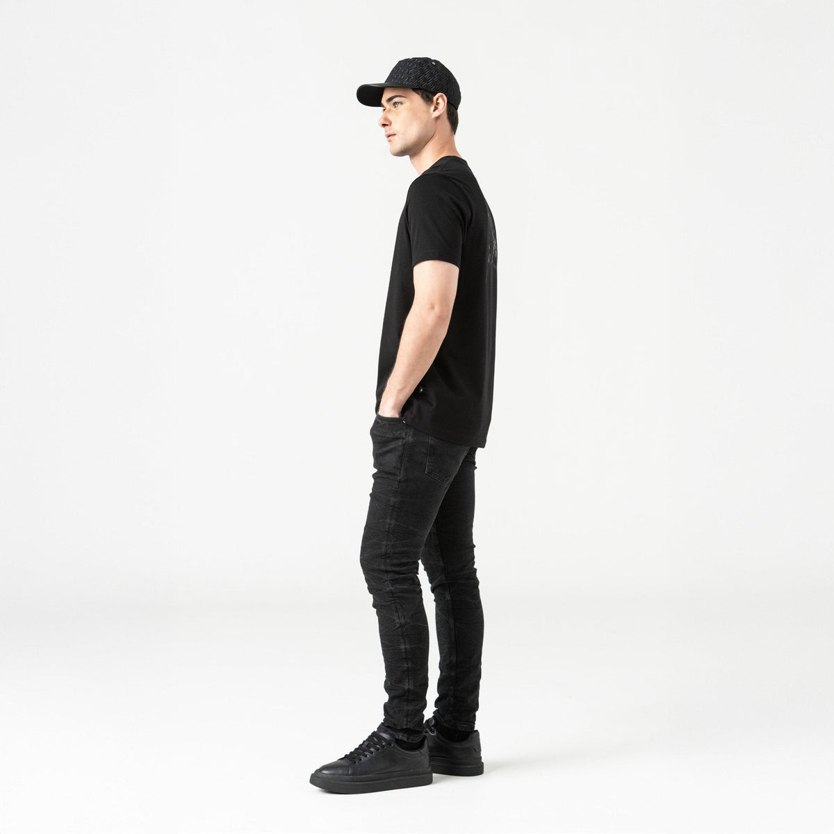 ANTARES 2 T - SHIRT MEN BLACK - Monastery | Tienda Oficial Colombia
