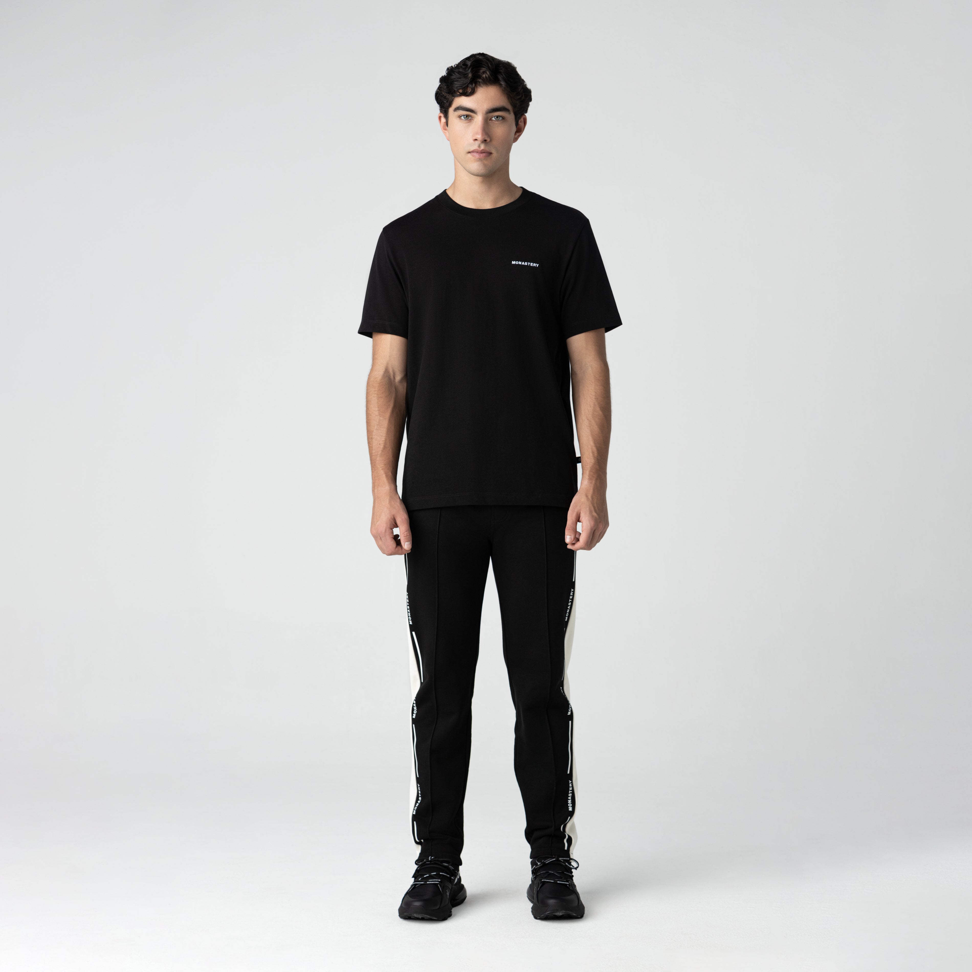 ARCANUM JOGGER MEN BLACK - Monastery | Tienda Oficial Colombia