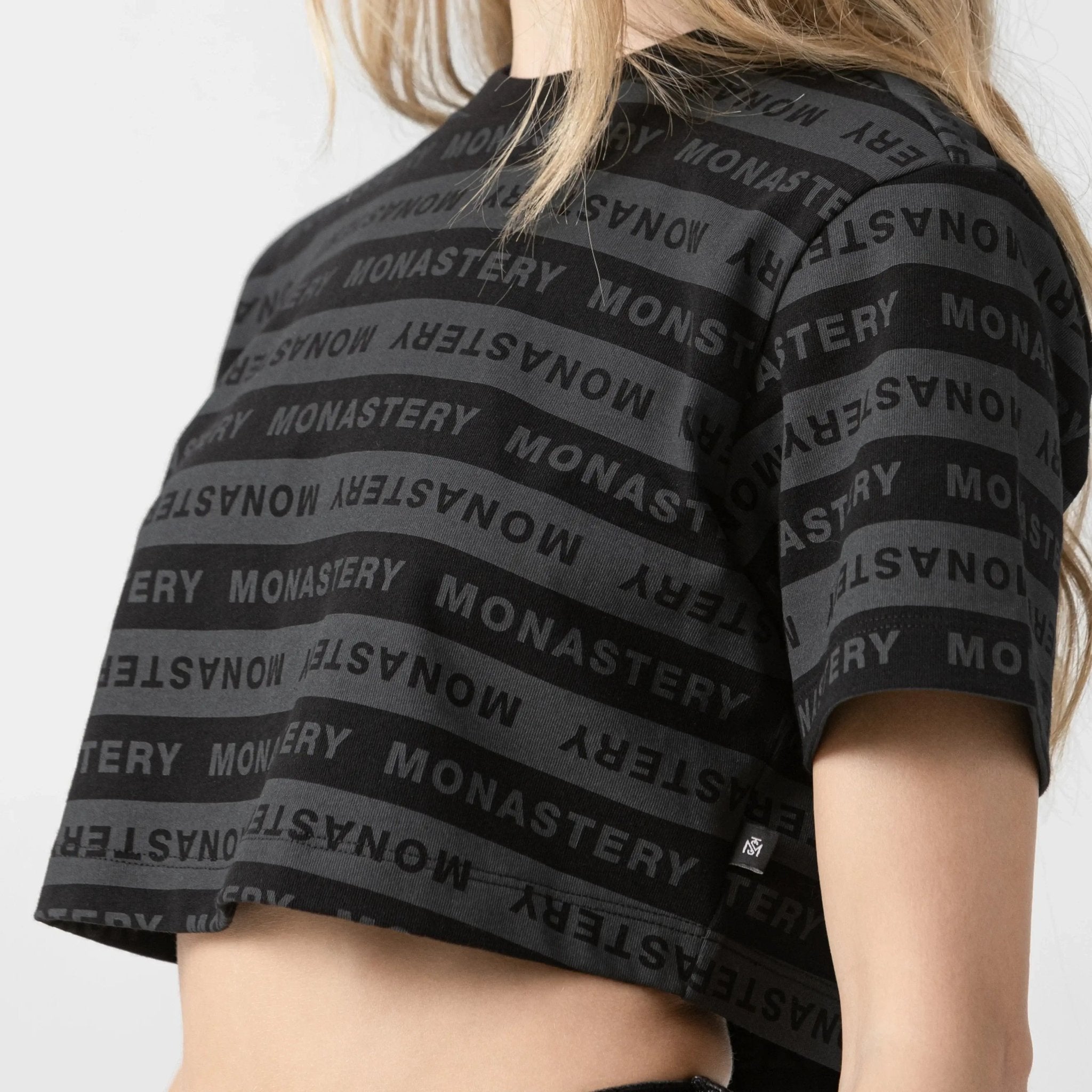 ASH CROP TOP WOMEN BLACK - Monastery | Tienda Oficial Colombia