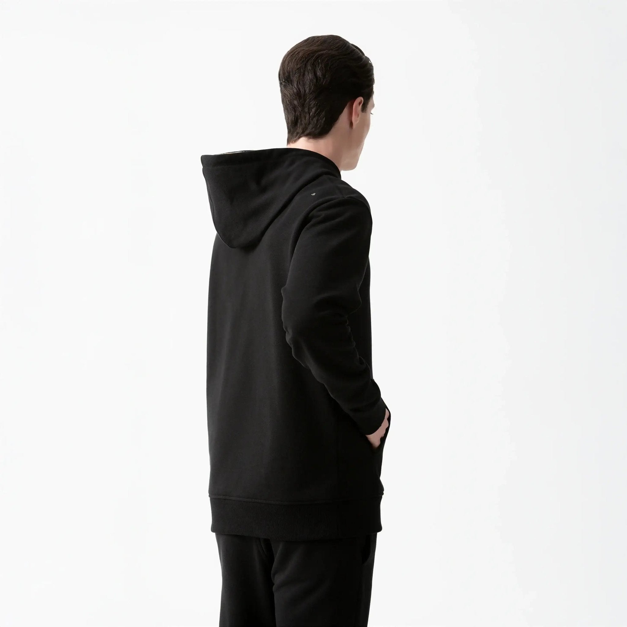 BACKTON HOODIE MEN BLACK - Monastery | Tienda Oficial Colombia