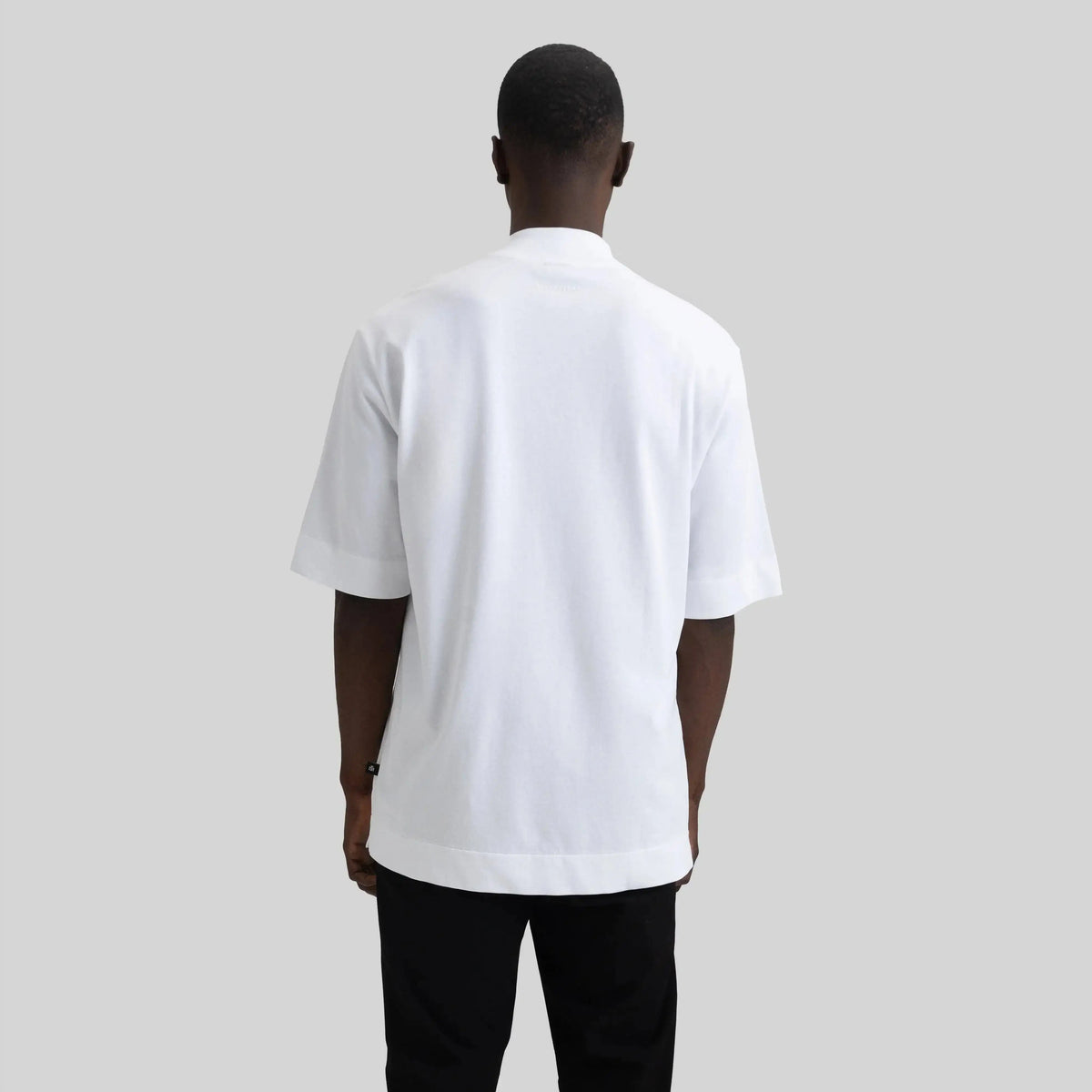 BARCHETTA T-SHIRT OVERSIZED WHITE - Monastery | Tienda Oficial Colombia