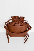 Basket Bucket, Brandy