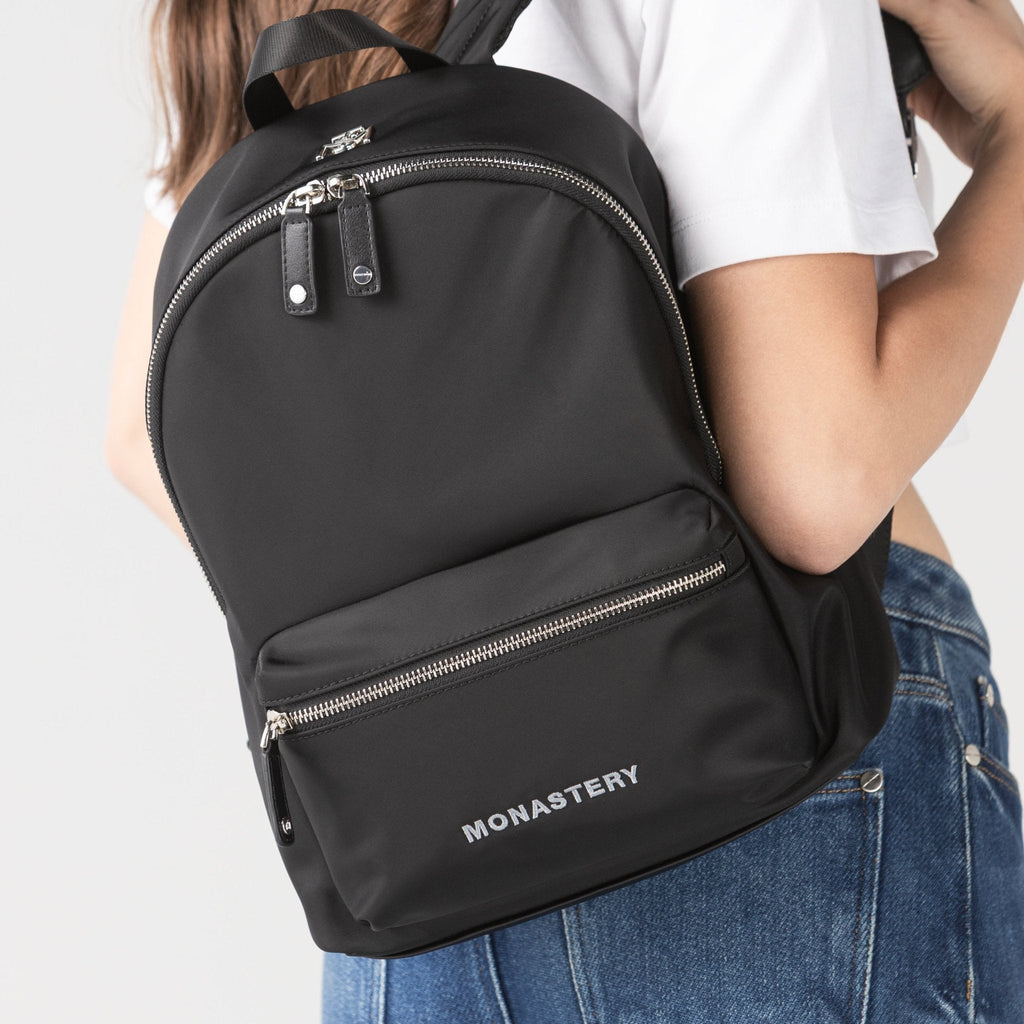 BAUSSY BACK PACK WOMEN BLACK - Monastery | Tienda Oficial Colombia