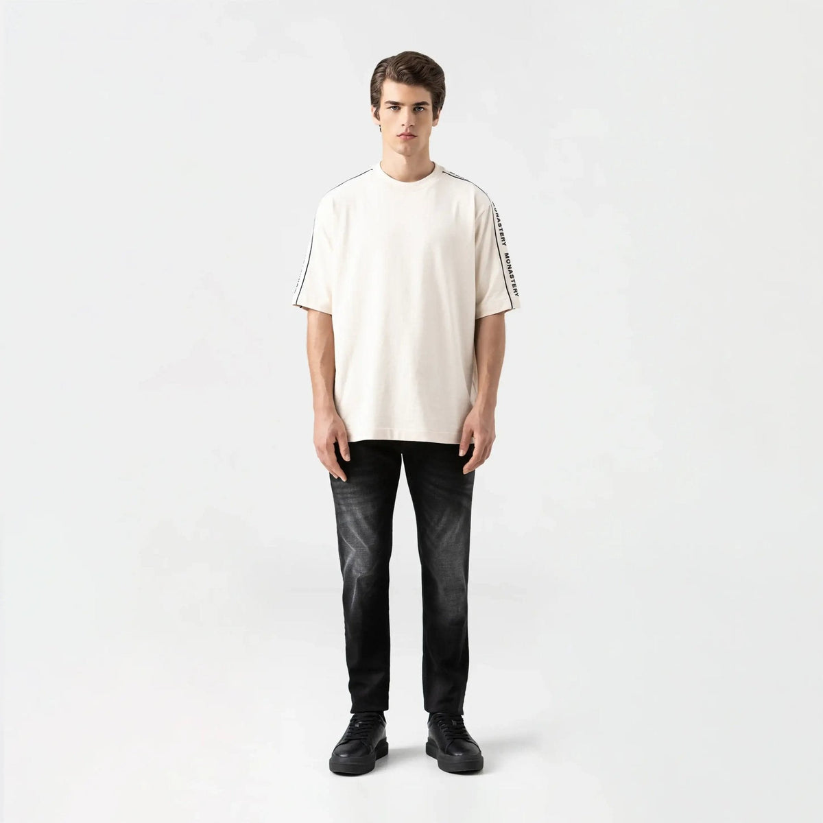 BLACKFORD T - SHIRT OVERSIZED MEN SAND DOLLAR - Monastery | Tienda Oficial Colombia