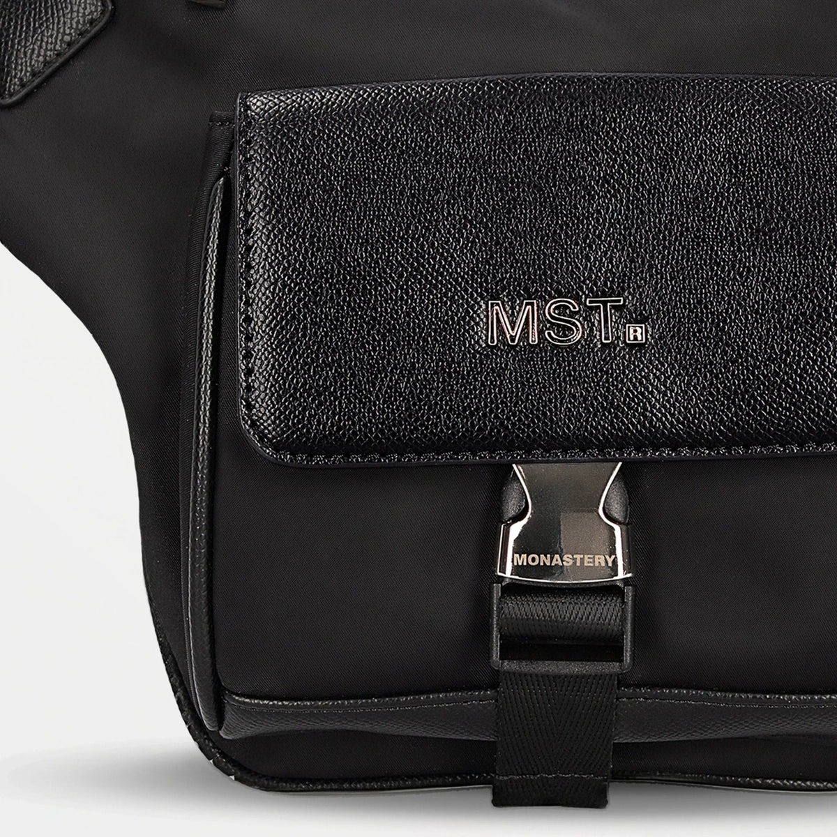 CEDRIC FANNY PACK MEN BLACK - Monastery | Tienda Oficial Colombia
