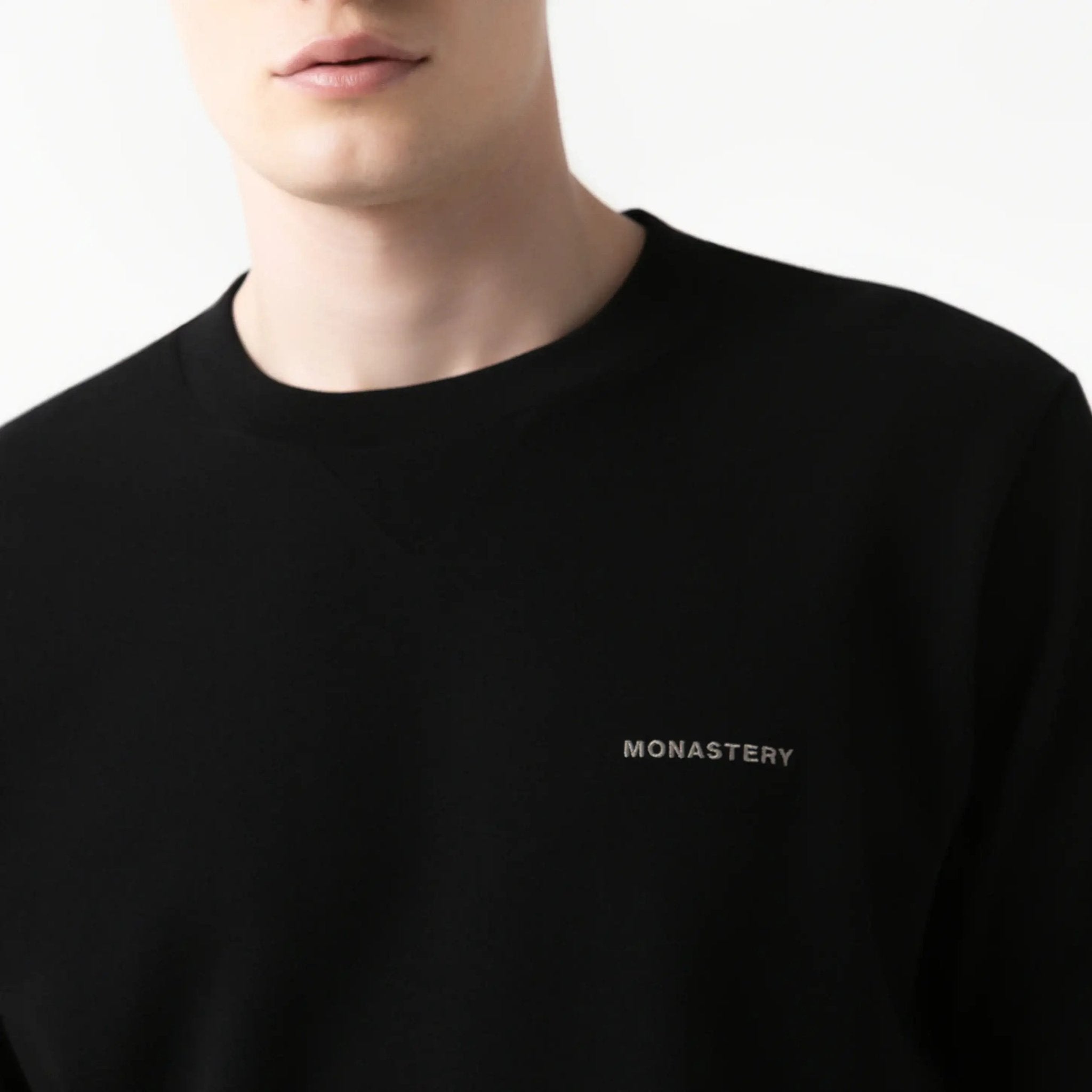 CLYDE T - SHIRT MEN BLACK - Monastery | Tienda Oficial Colombia