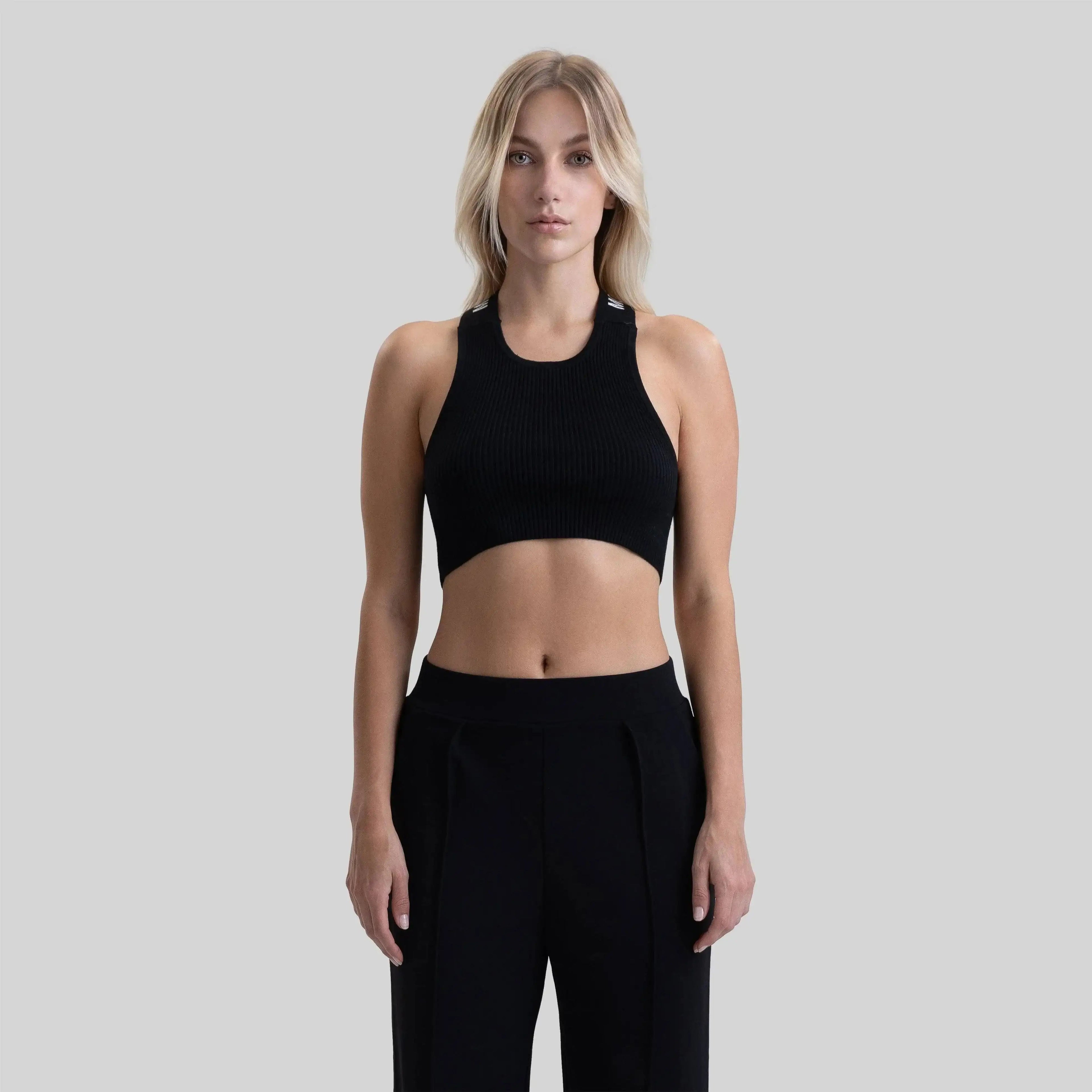 DAHOD BLACK TOP - Monastery | Tienda Oficial Colombia