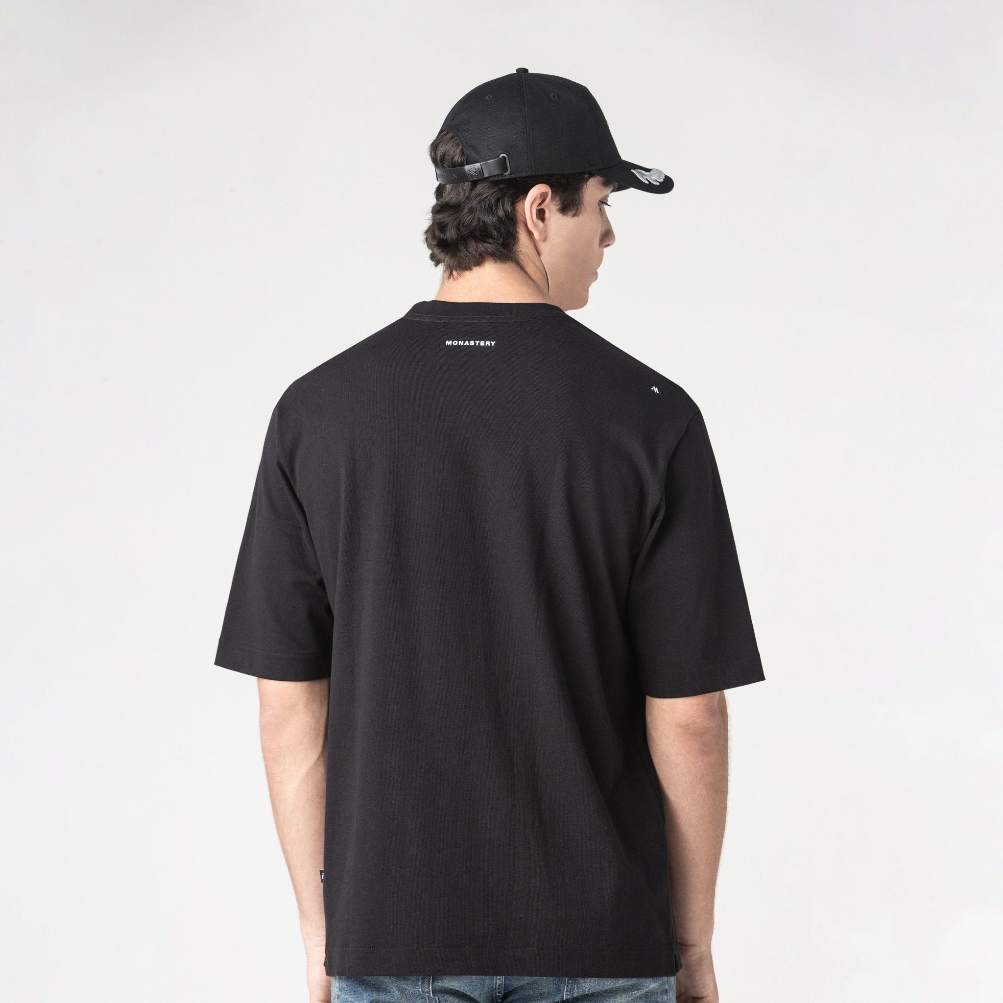 DENWEN T - SHIRT OVERSIZED MEN BLACK - Monastery | Tienda Oficial Colombia