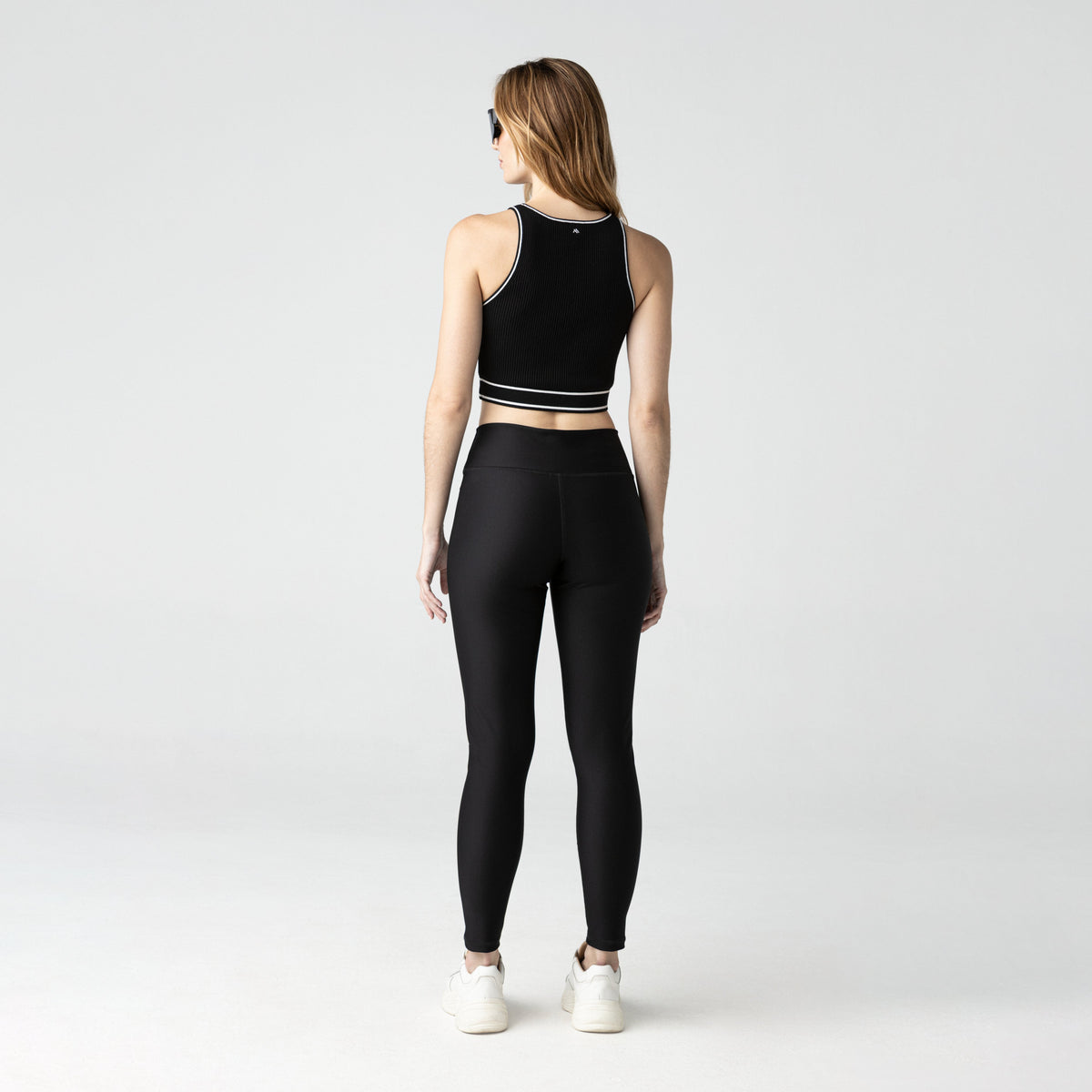 ELLYN TOP WOMEN BLACK - Monastery | Tienda Oficial Colombia