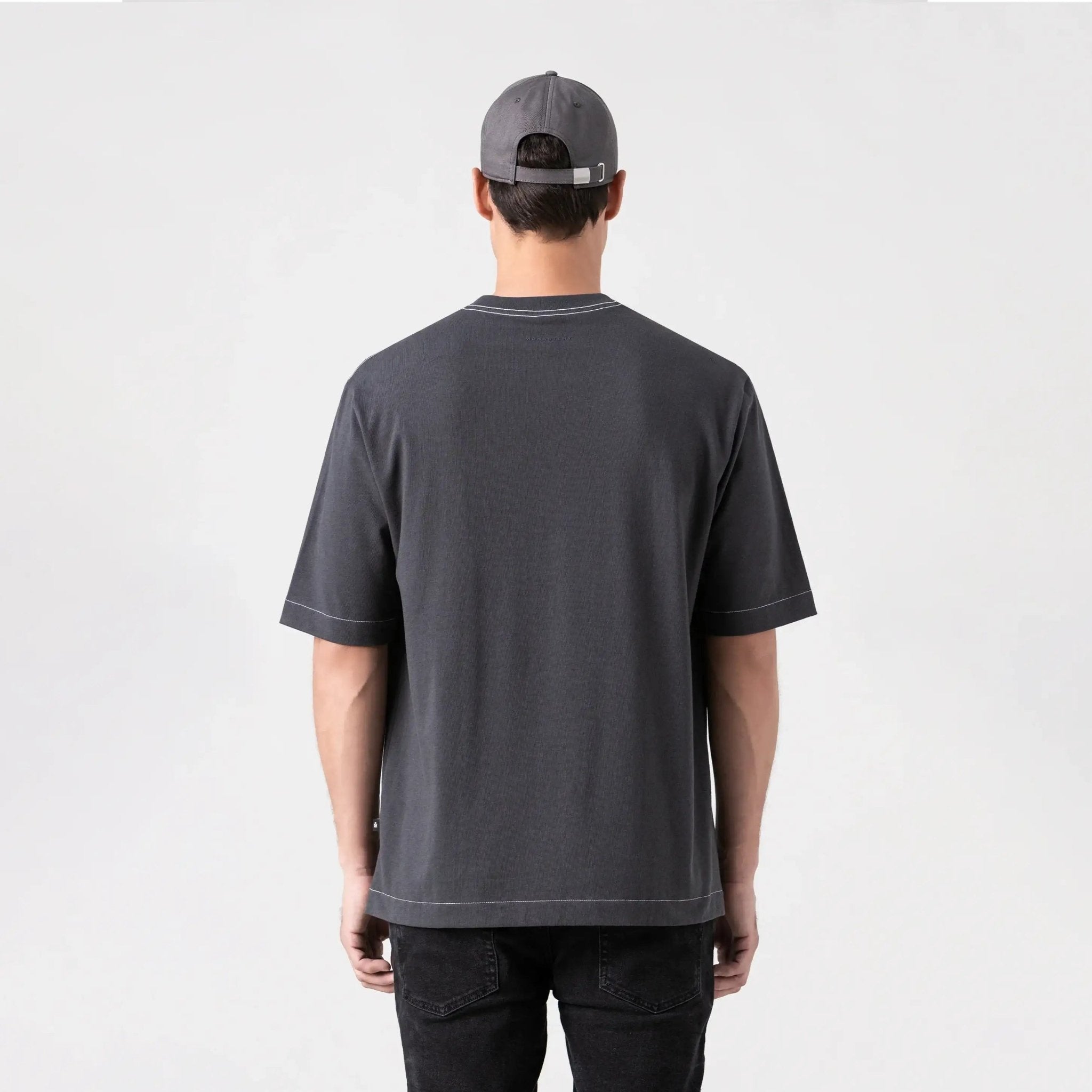 EOLO T - SHIRT MEN BLACK OYSTER - Monastery | Tienda Oficial Colombia