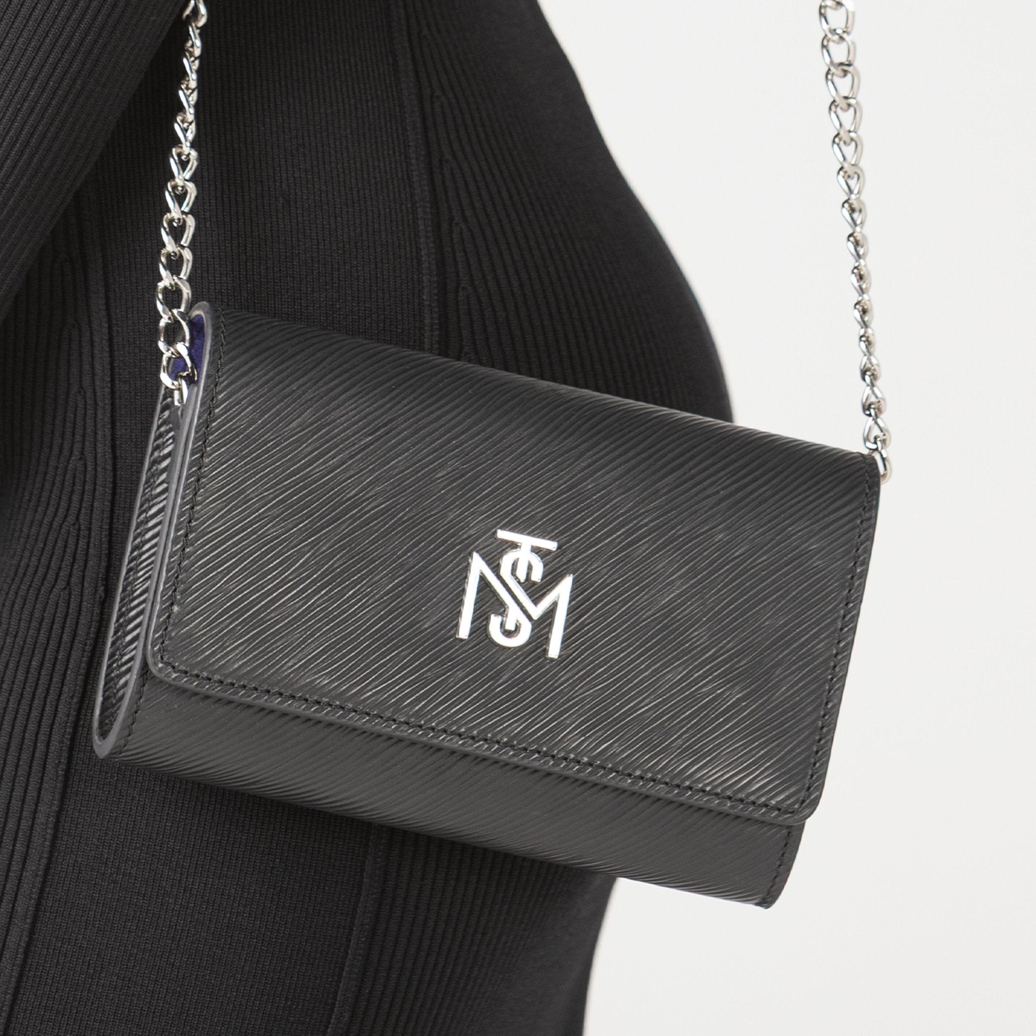EXULTUS SHOULDER BAG WOMEN BLACK - Monastery | Tienda Oficial Colombia
