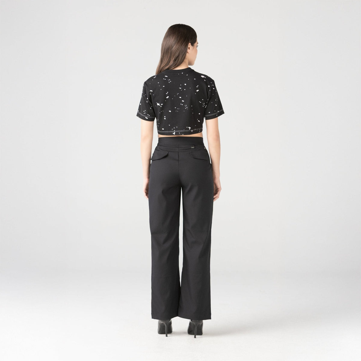 GENGIS CROP TOP WOMEN BLACK - Monastery | Tienda Oficial Colombia