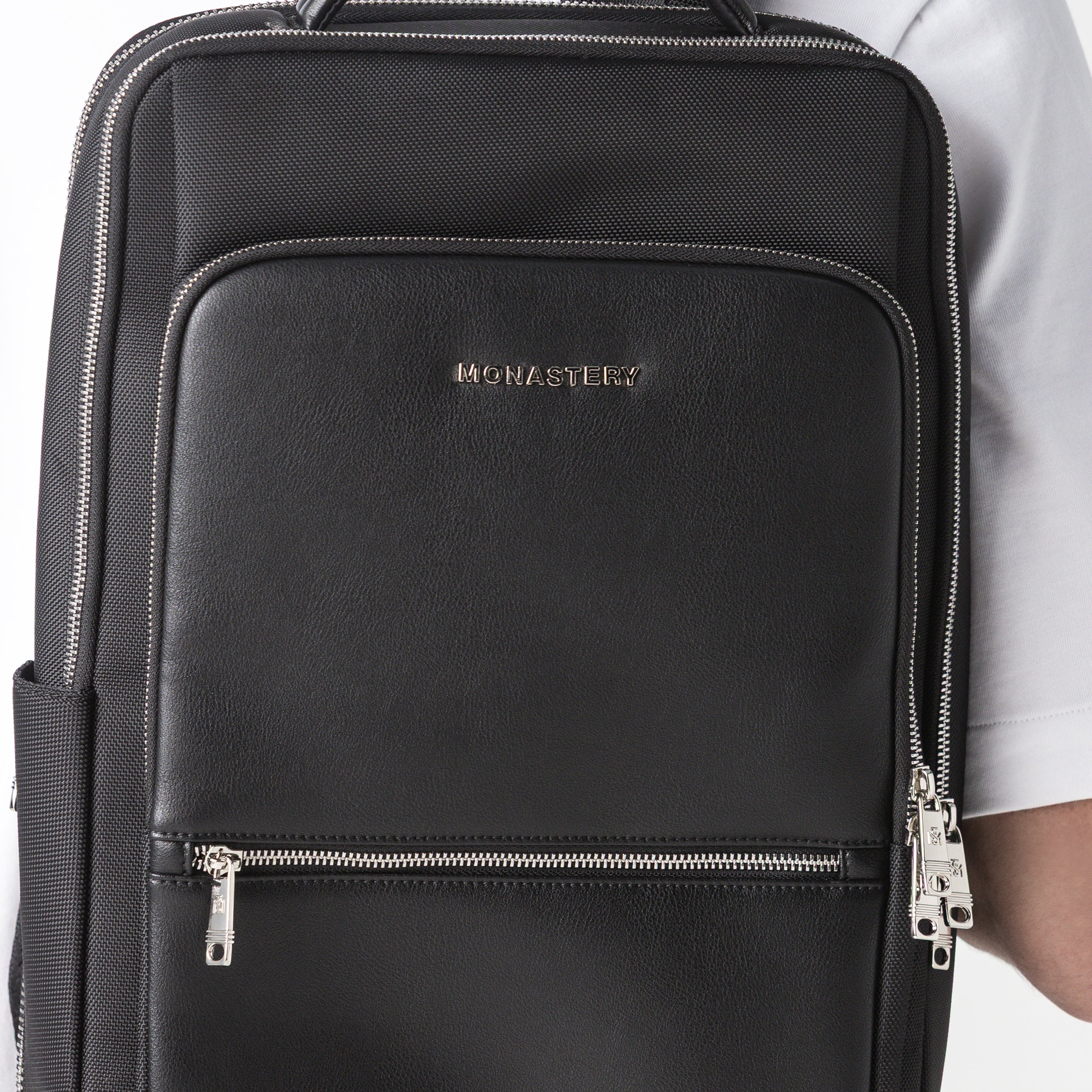 GHOR BACK PACK UNISEX BLACK - Monastery | Tienda Oficial Colombia