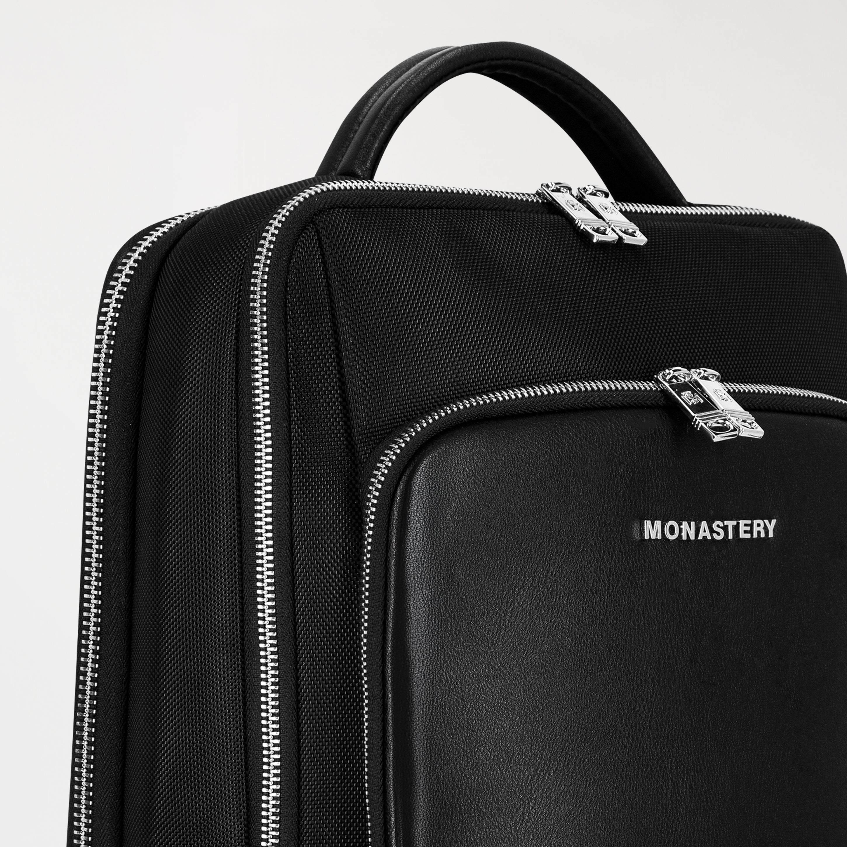 GHOR BACK PACK UNISEX BLACK - Monastery | Tienda Oficial Colombia