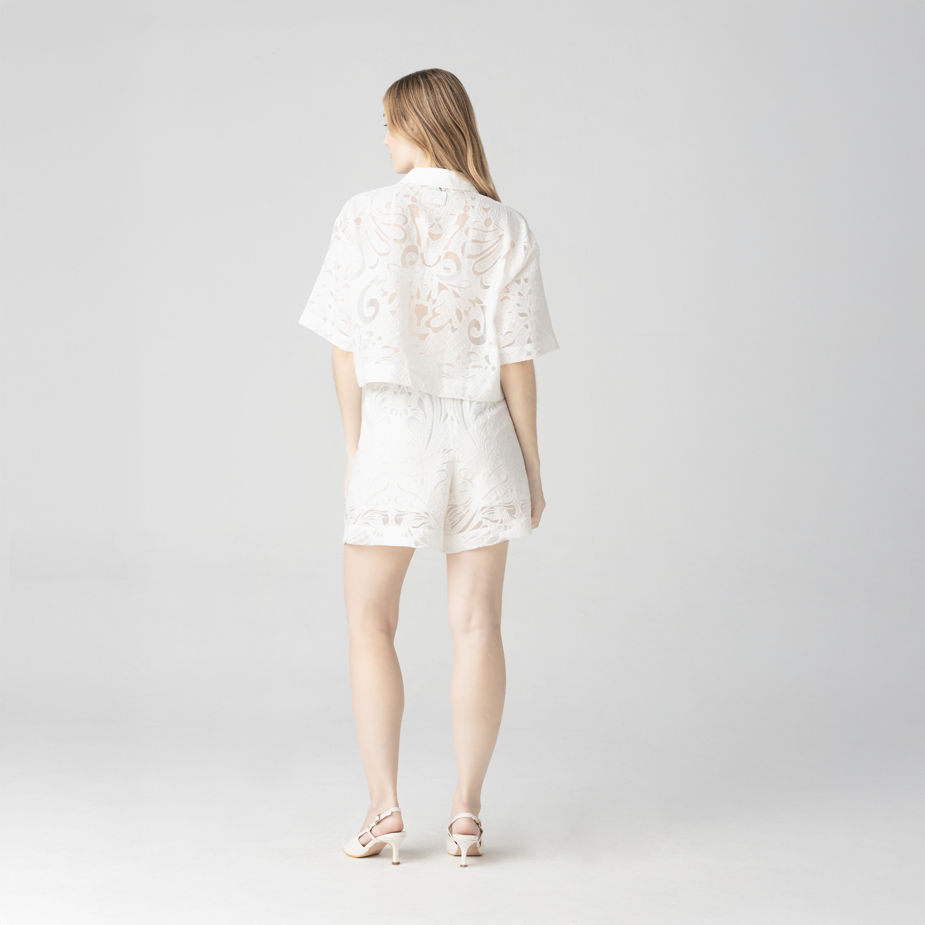 GRECK SHORT WOMEN WHITE - Monastery | Tienda Oficial Colombia