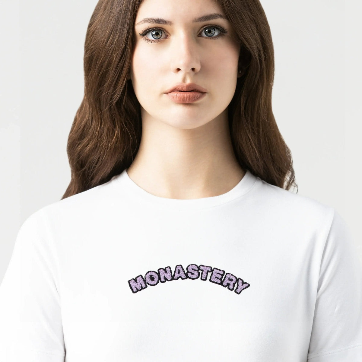 ISSLA T - SHIRT WOMEN WHITE - Monastery | Tienda Oficial Colombia