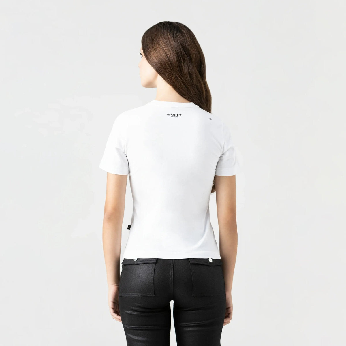 ISSLA T - SHIRT WOMEN WHITE - Monastery | Tienda Oficial Colombia
