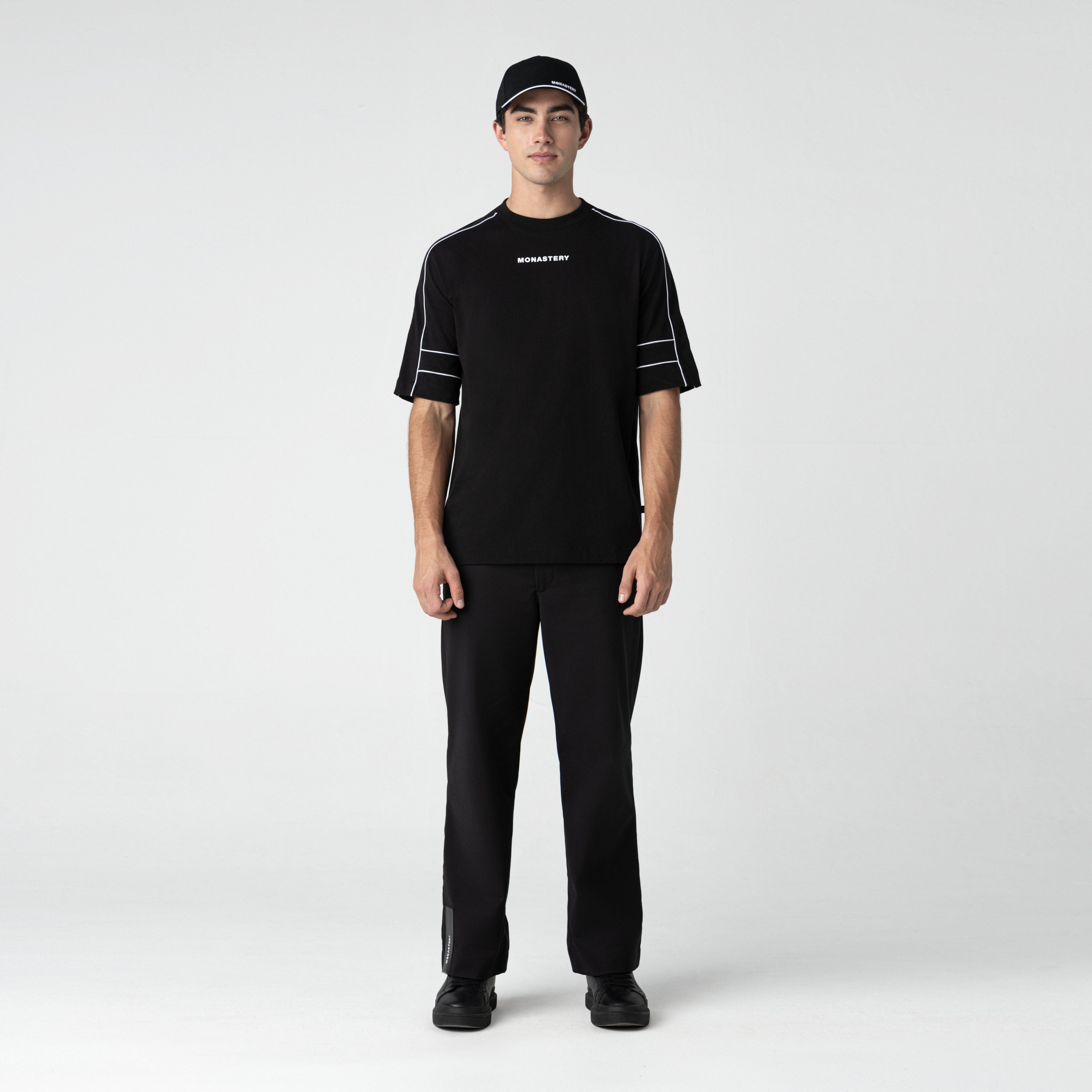 JASON T - SHIRT OVERSIZED MEN BLACK - Monastery | Tienda Oficial Colombia