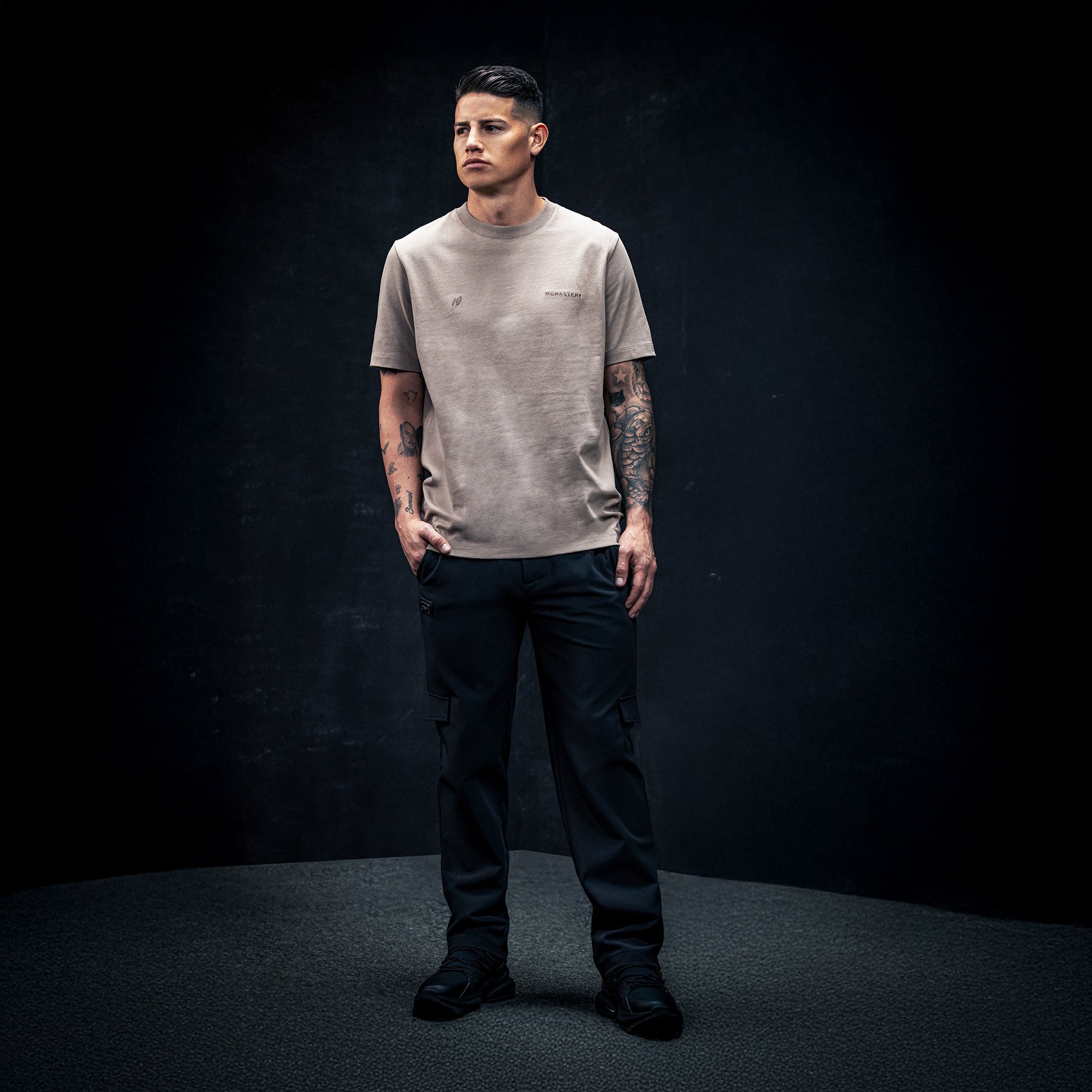 JR CRACK T-SHIRT MEN TAUPE GRAY - Monastery | Tienda Oficial Colombia