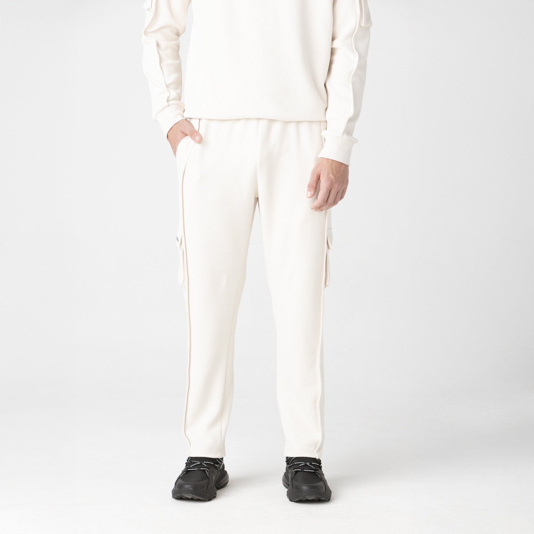 KITH JOGGER MEN WHITE ASPARAGUS - Monastery | Tienda Oficial Colombia