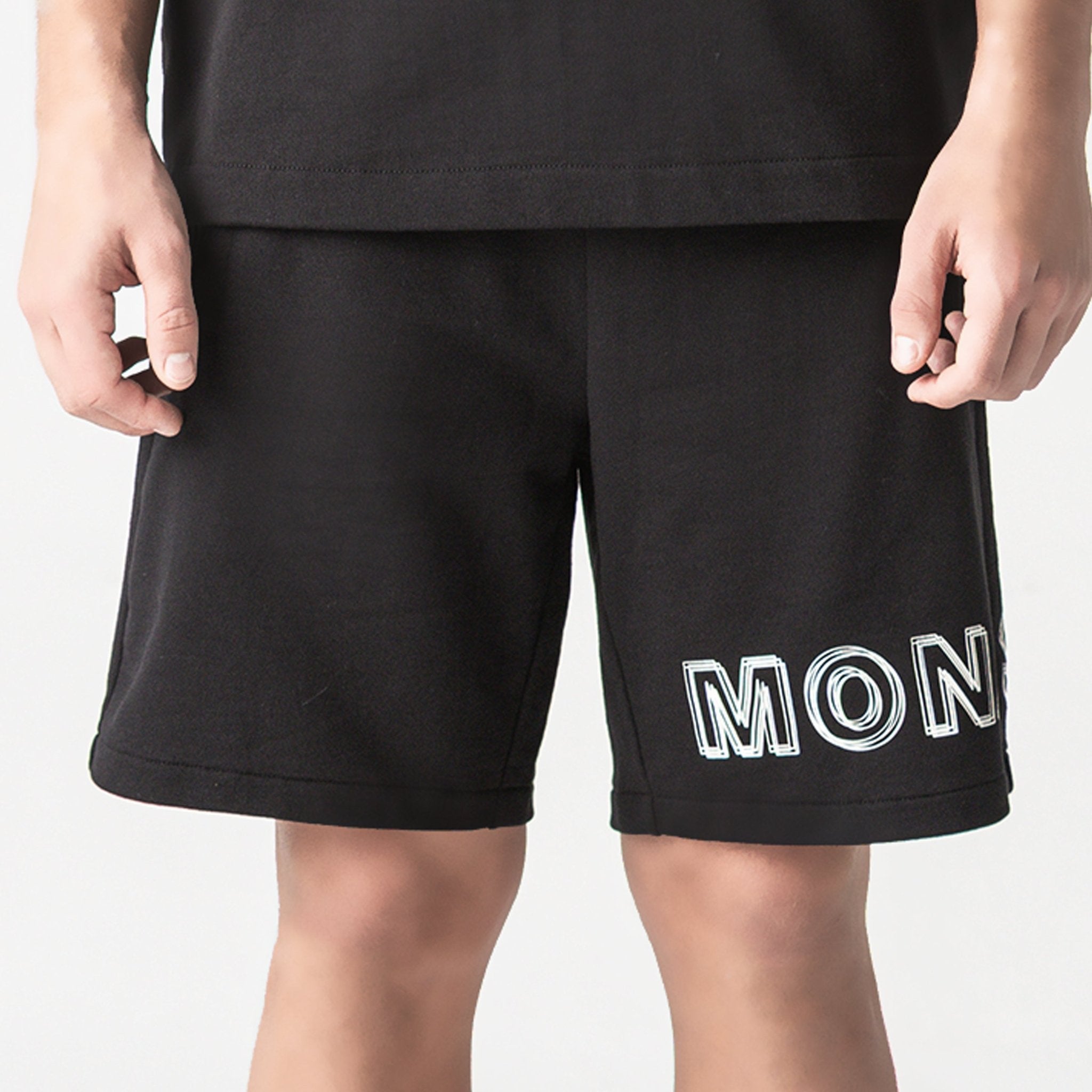 LEGATUS BURDA SHORT MEN BLACK - Monastery | Tienda Oficial Colombia