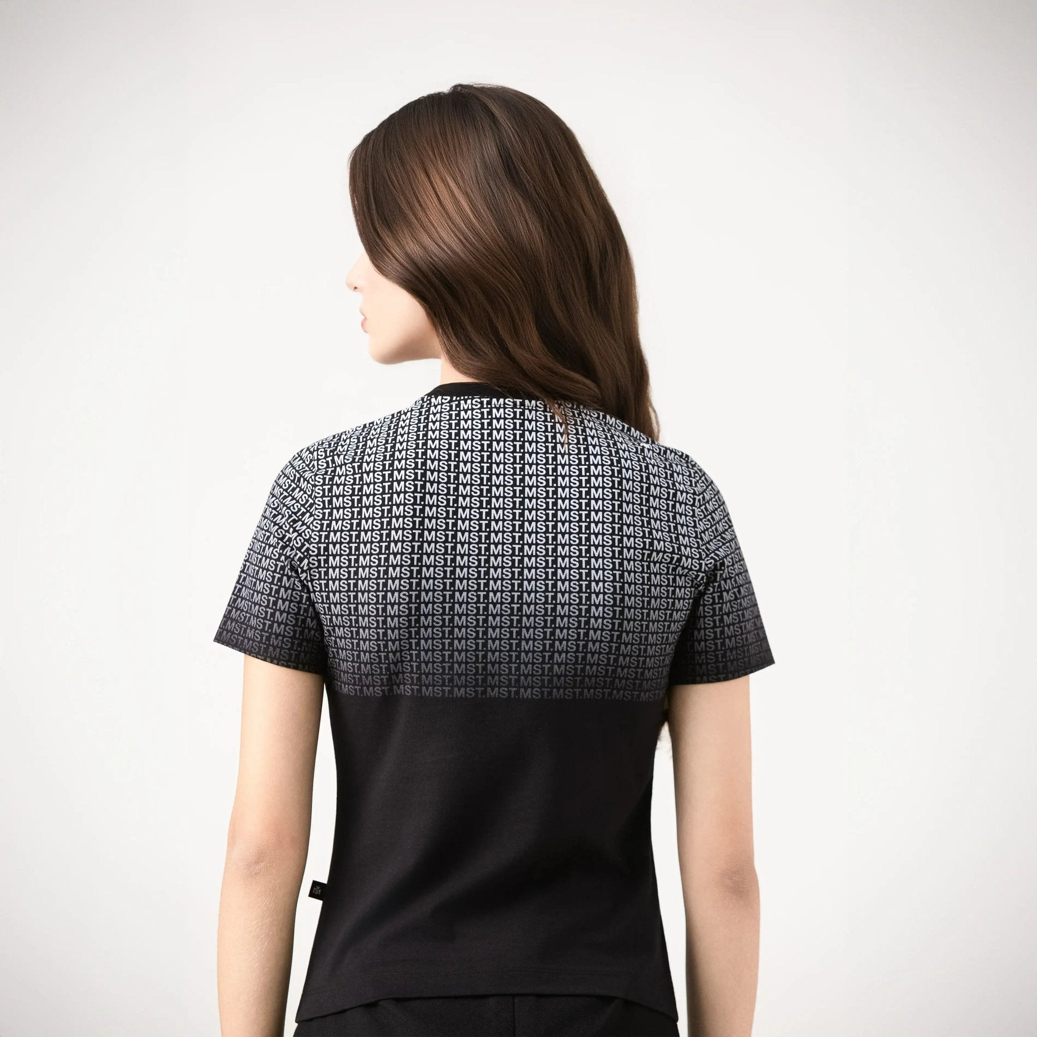 LUMI T - SHIRT WOMEN BLACK - Monastery | Tienda Oficial Colombia