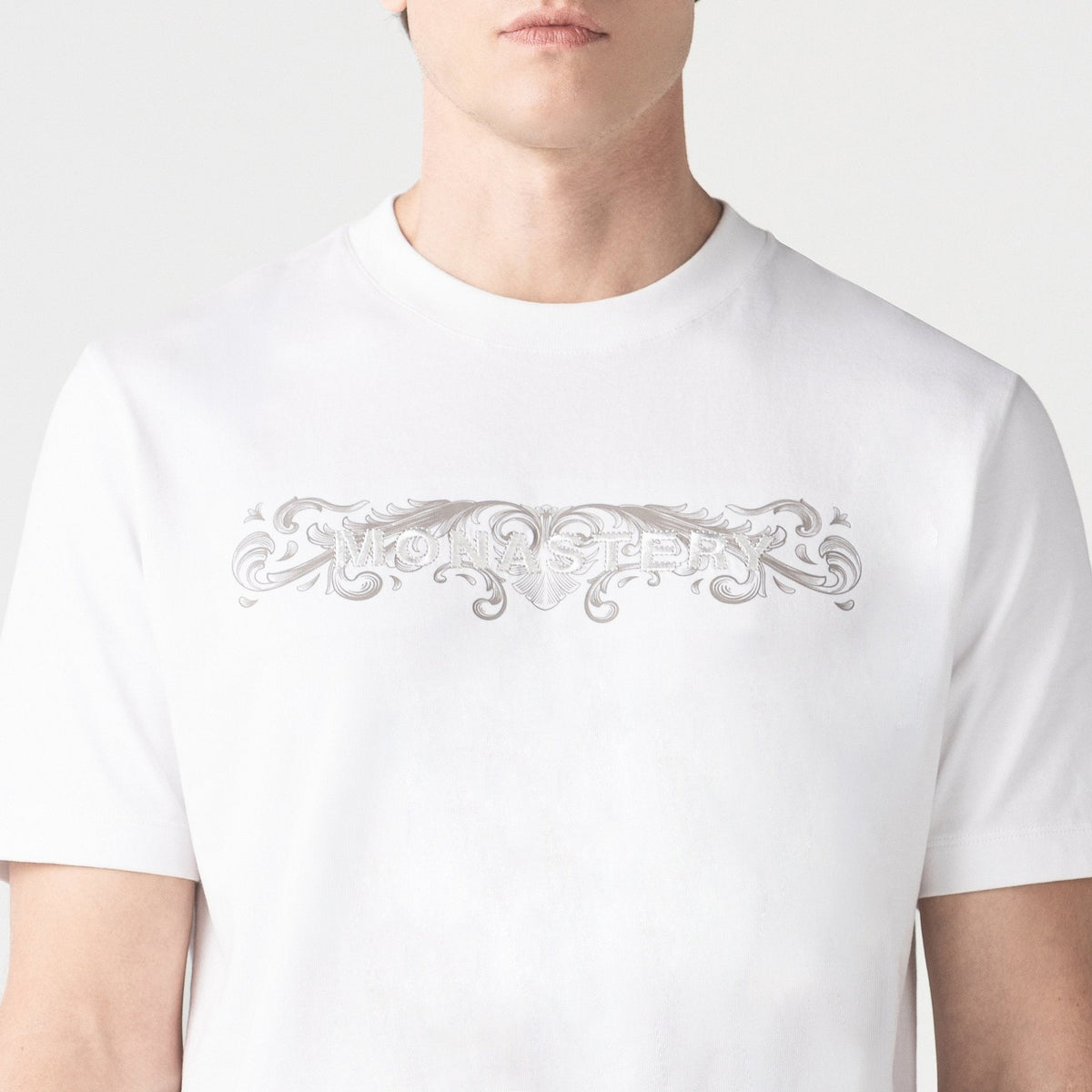 LUXX T - SHIRT MEN WHITE - Monastery | Tienda Oficial Colombia