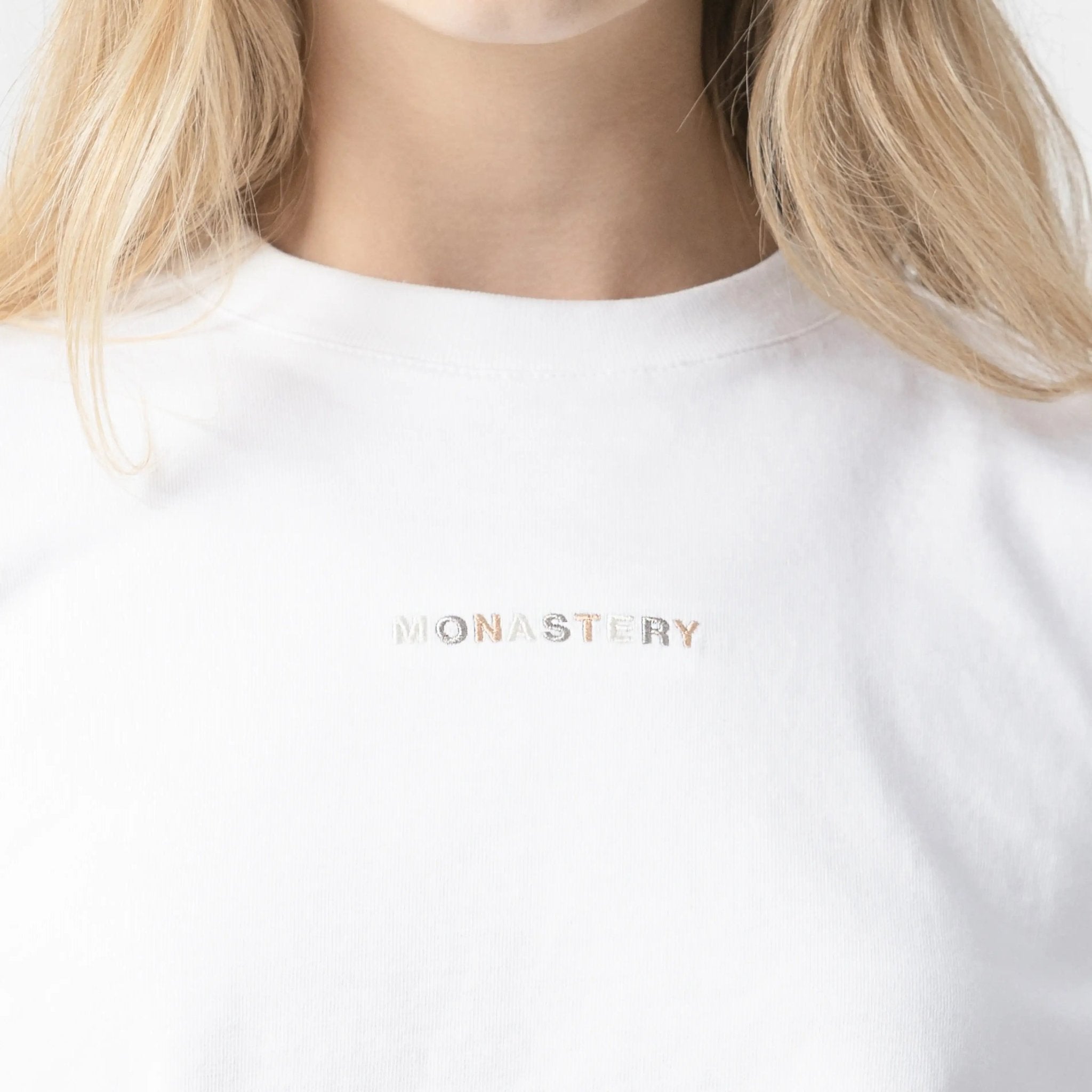 MED CROP TOP WOMEN WHITE - Monastery | Tienda Oficial Colombia
