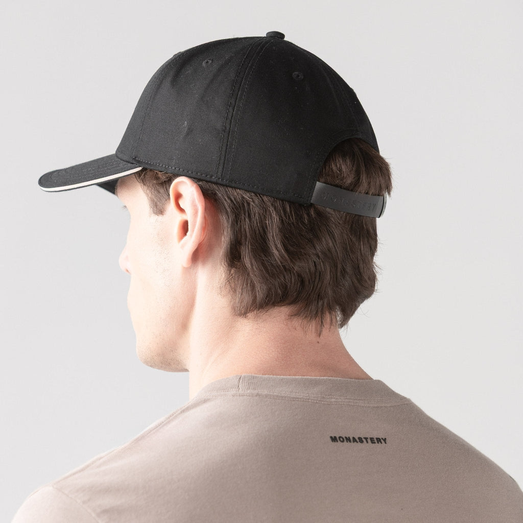 MILES CAP UNISEX BLACK - Monastery | Tienda Oficial Colombia