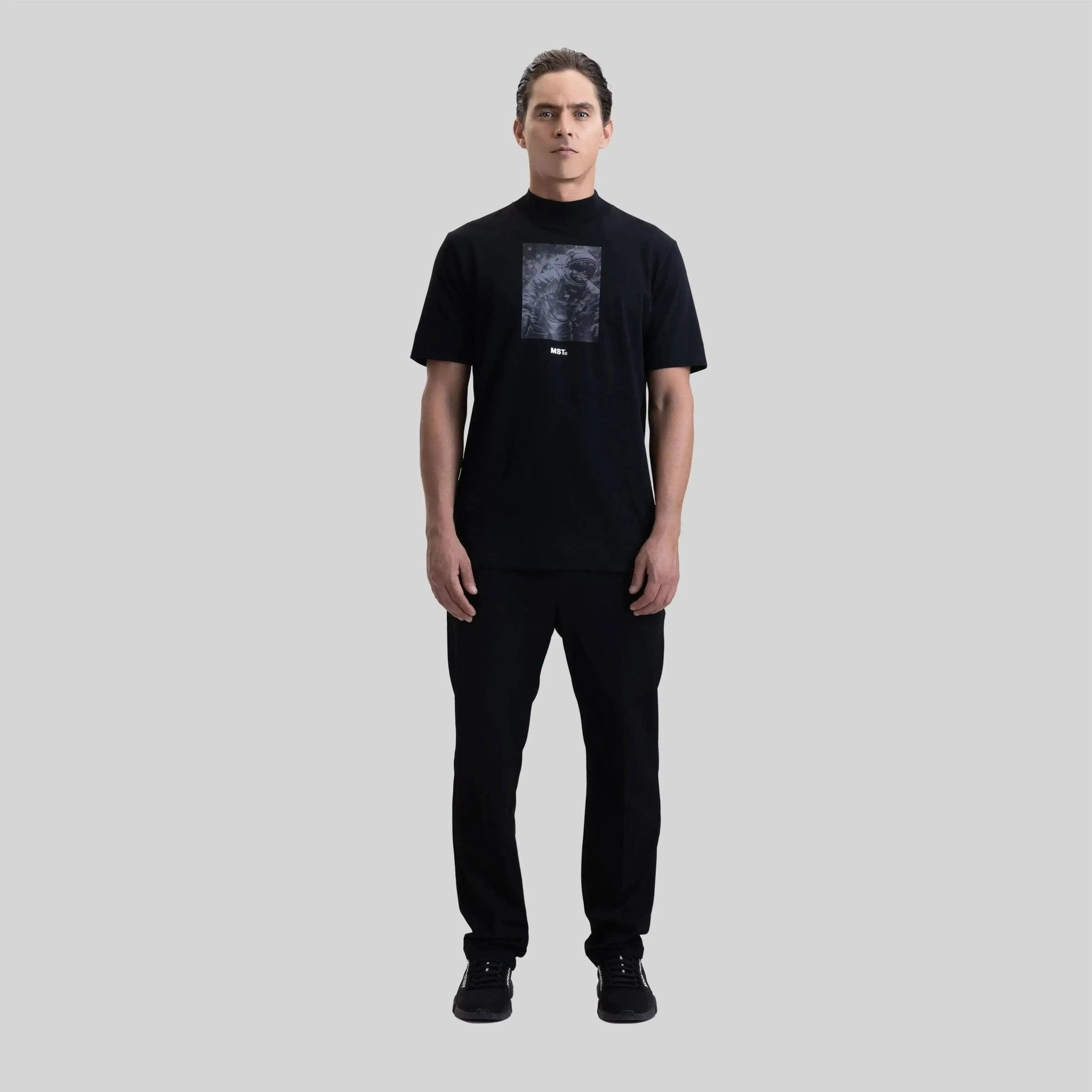 MULSANNE T-SHIRT BLACK - Monastery | Tienda Oficial Colombia