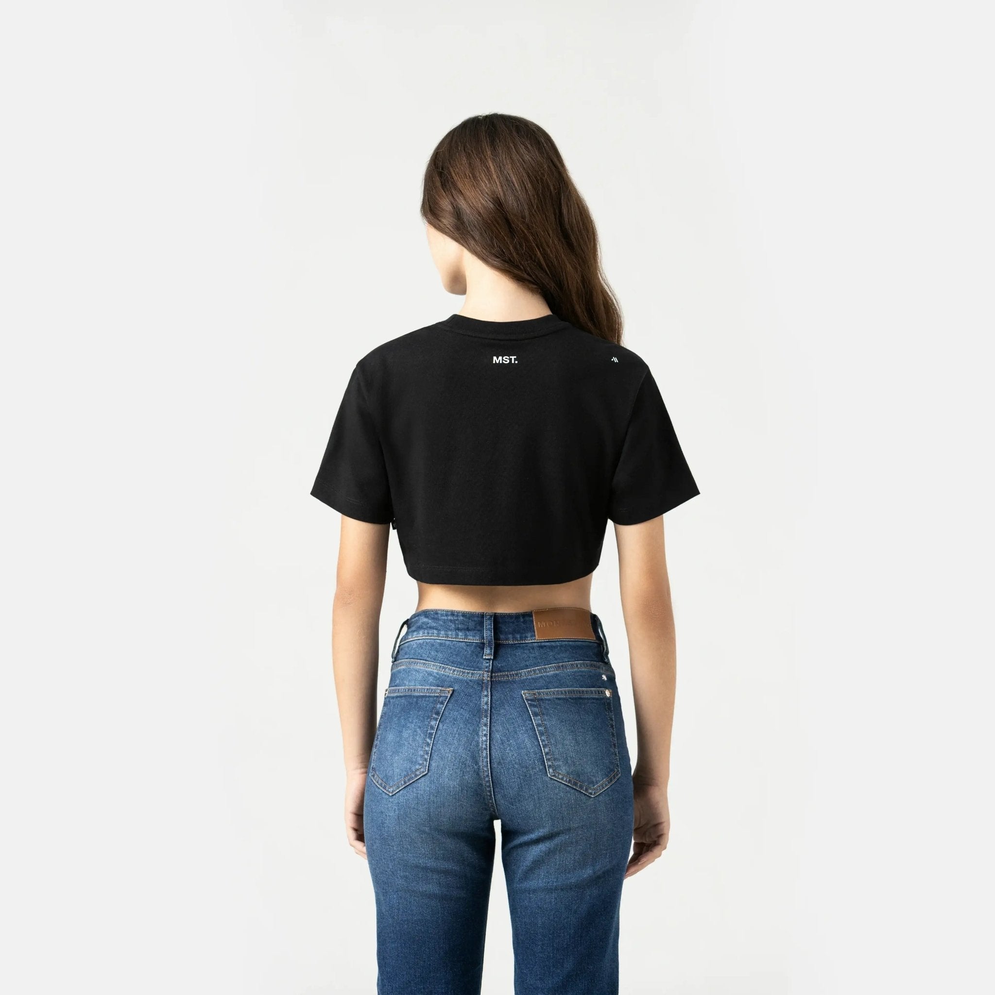 NASHI CROP TOP WOMEN BLACK - Monastery | Tienda Oficial Colombia