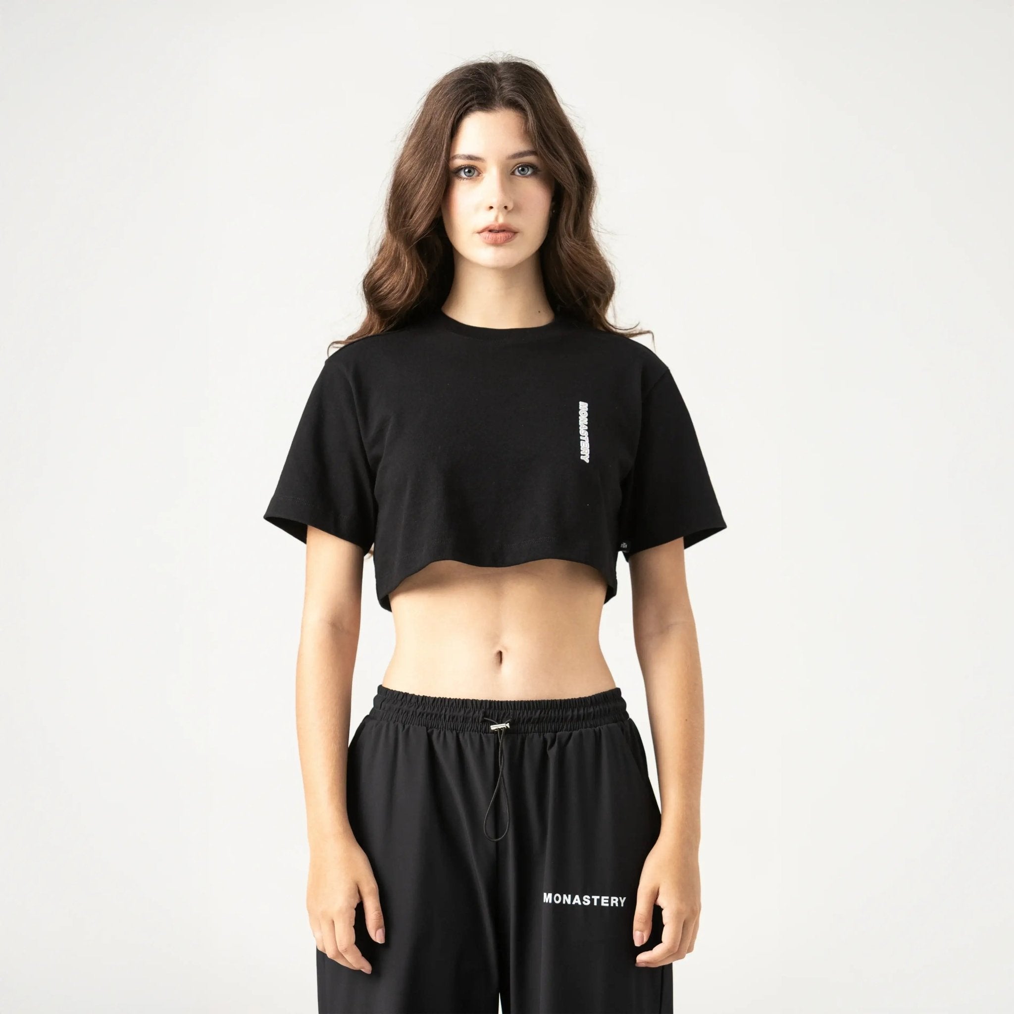 NEKANE CROP TOP WOMEN BLACK - Monastery | Tienda Oficial Colombia