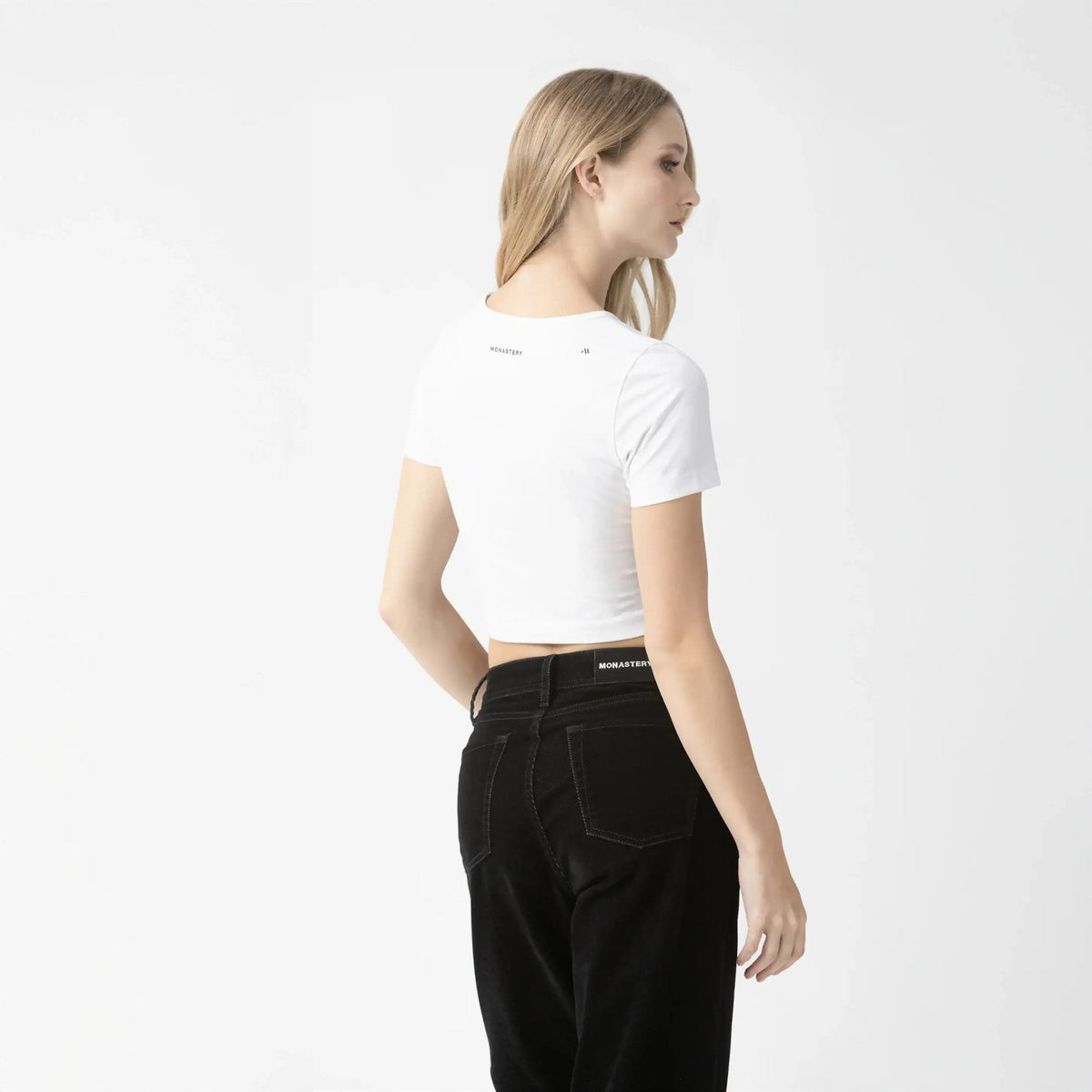 NICOLLE CROP TOP WOMEN WHITE - Monastery | Tienda Oficial Colombia