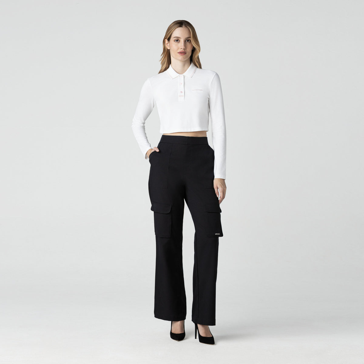 NINKIA CROP TOP WOMEN WHITE - Monastery | Tienda Oficial Colombia