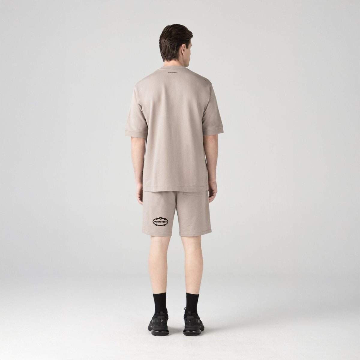 OBSIDIAN T - SHIRT OVERSIZED MEN CINDER - Monastery | Tienda Oficial Colombia