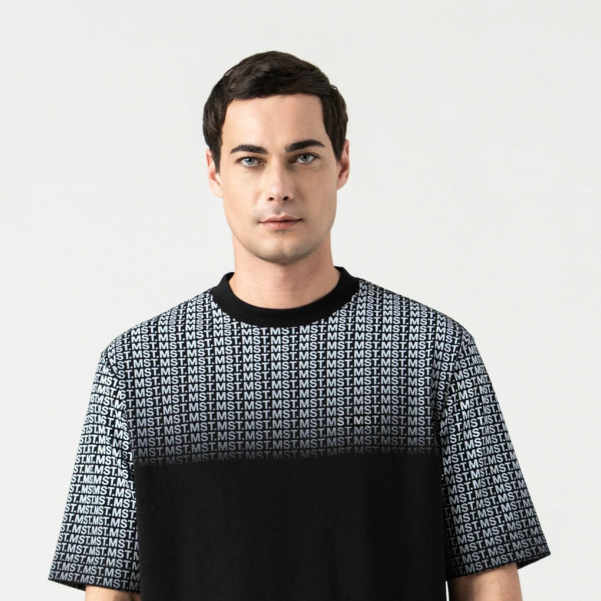 OLDENBURG T - SHIRT OVERSIZED MEN BLACK - Monastery | Tienda Oficial Colombia