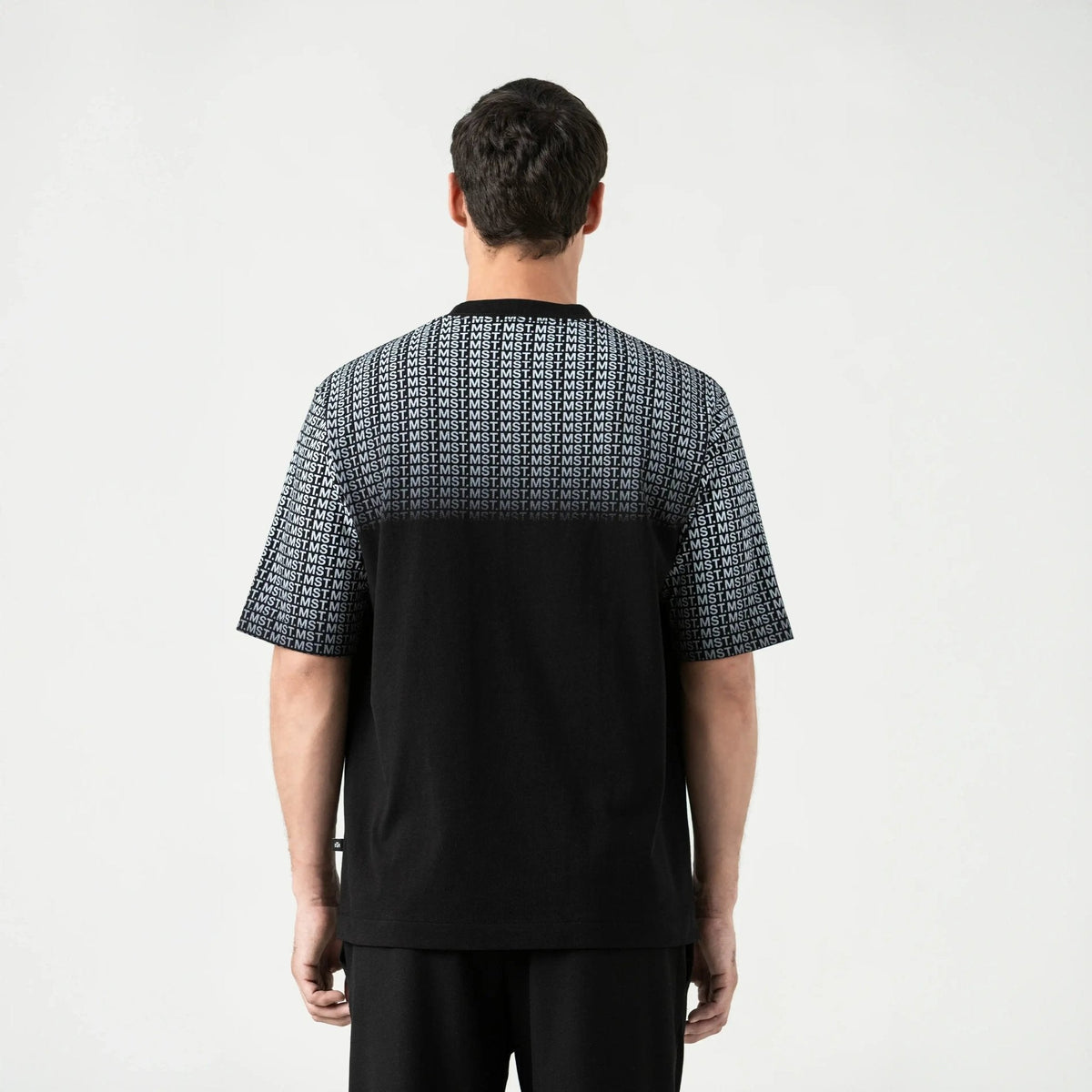 OLDENBURG T - SHIRT OVERSIZED MEN BLACK - Monastery | Tienda Oficial Colombia