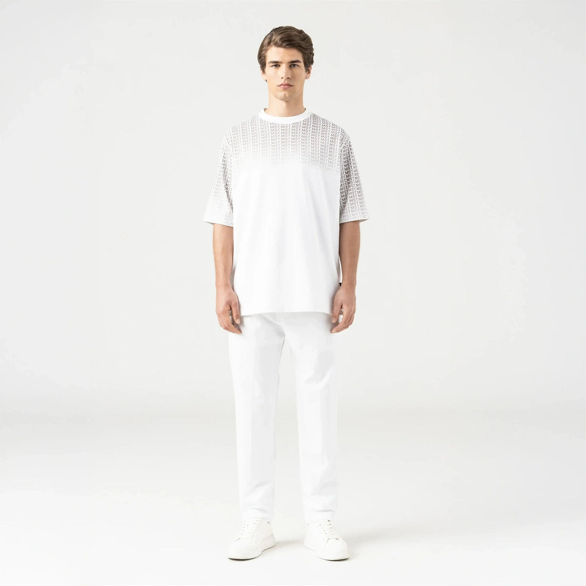 OLDENBURG T - SHIRT OVERSIZED MEN WHITE - Monastery | Tienda Oficial Colombia