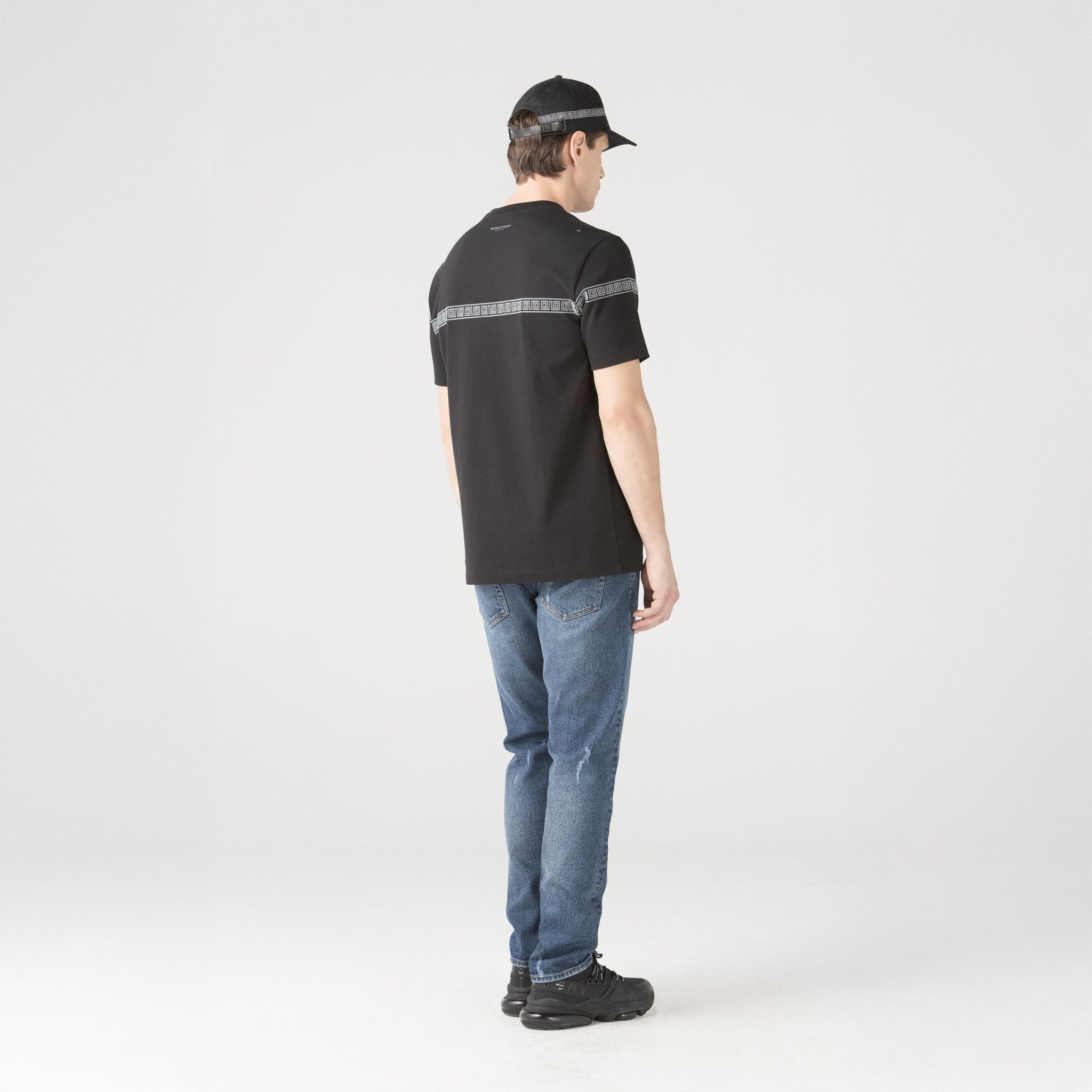 POTENTIA T - SHIRT MEN BLACK - Monastery | Tienda Oficial Colombia