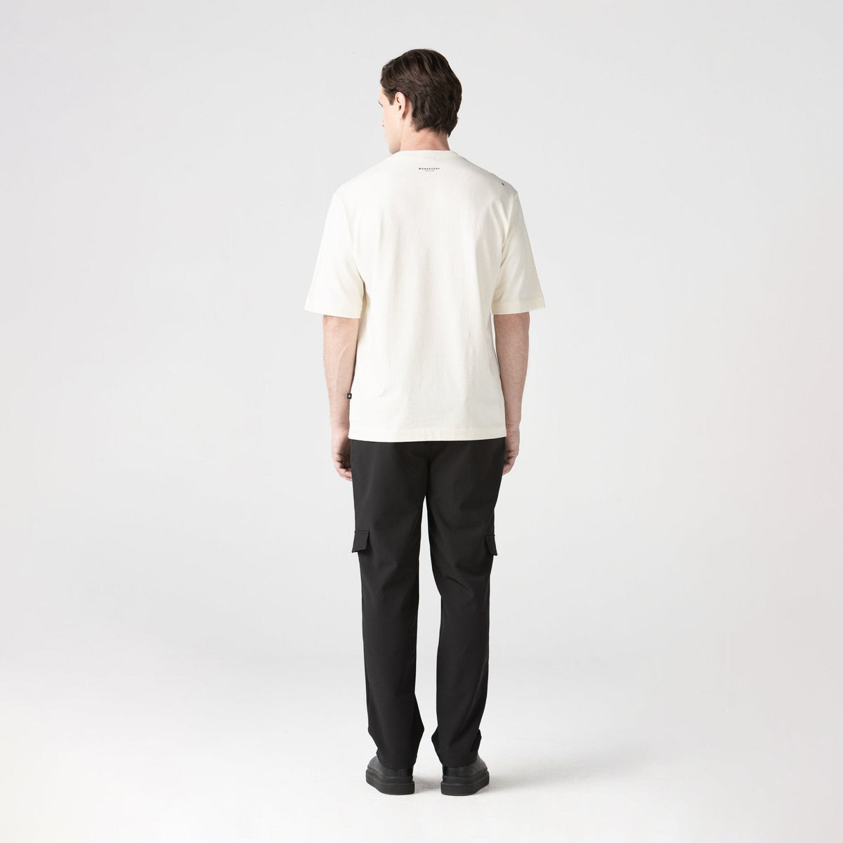 PRAETOR T - SHIRT OVERSIZED MEN EGRET - Monastery | Tienda Oficial Colombia