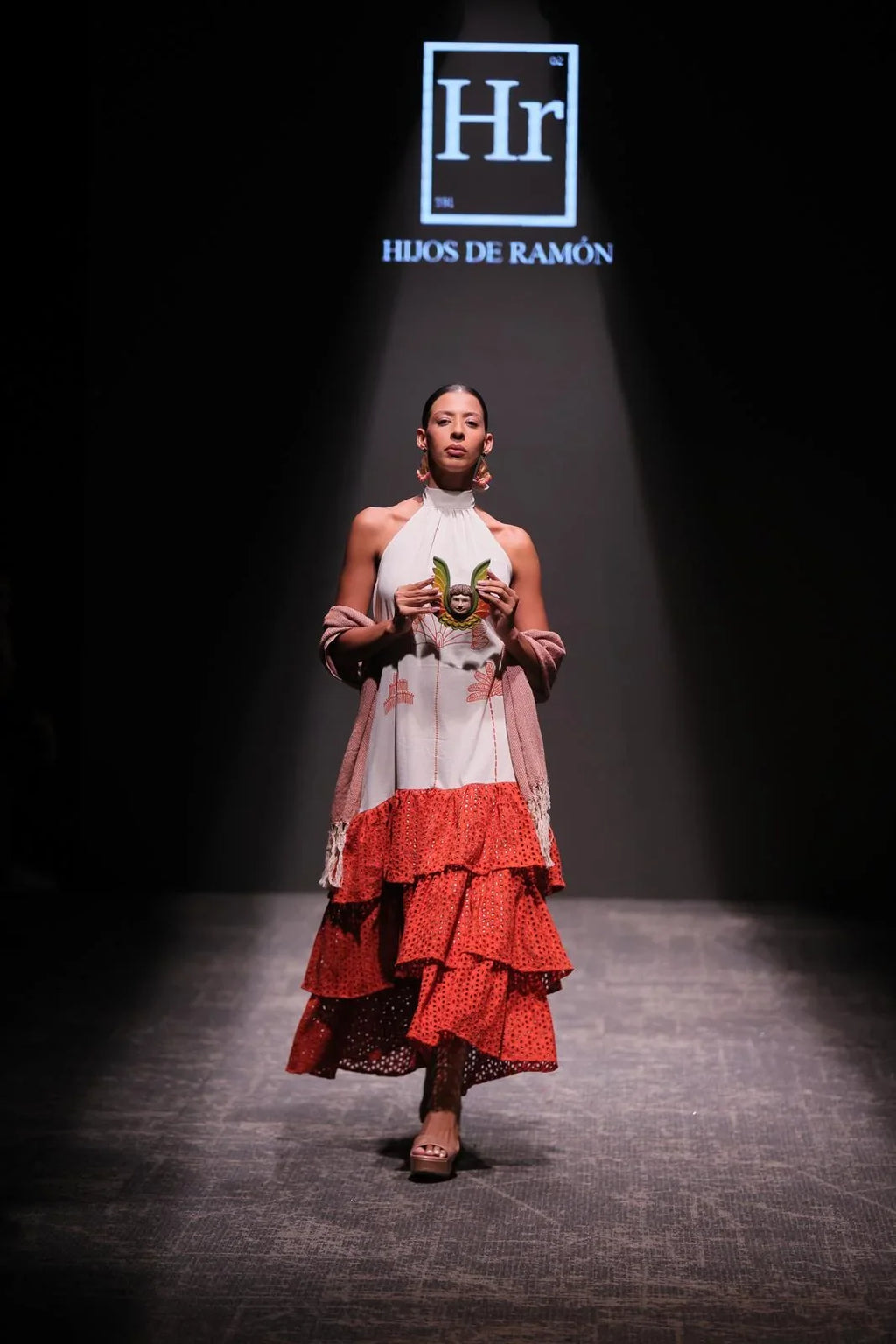 Vestido patrimonio halter terracota