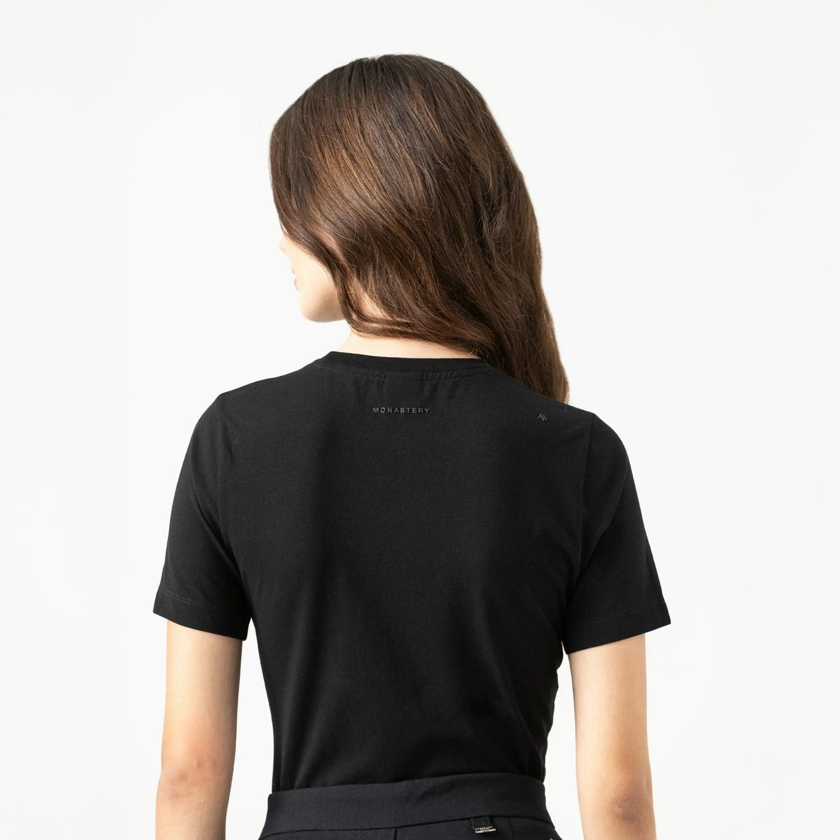 SAYLOR T - SHIRT WOMEN BLACK - Monastery | Tienda Oficial Colombia