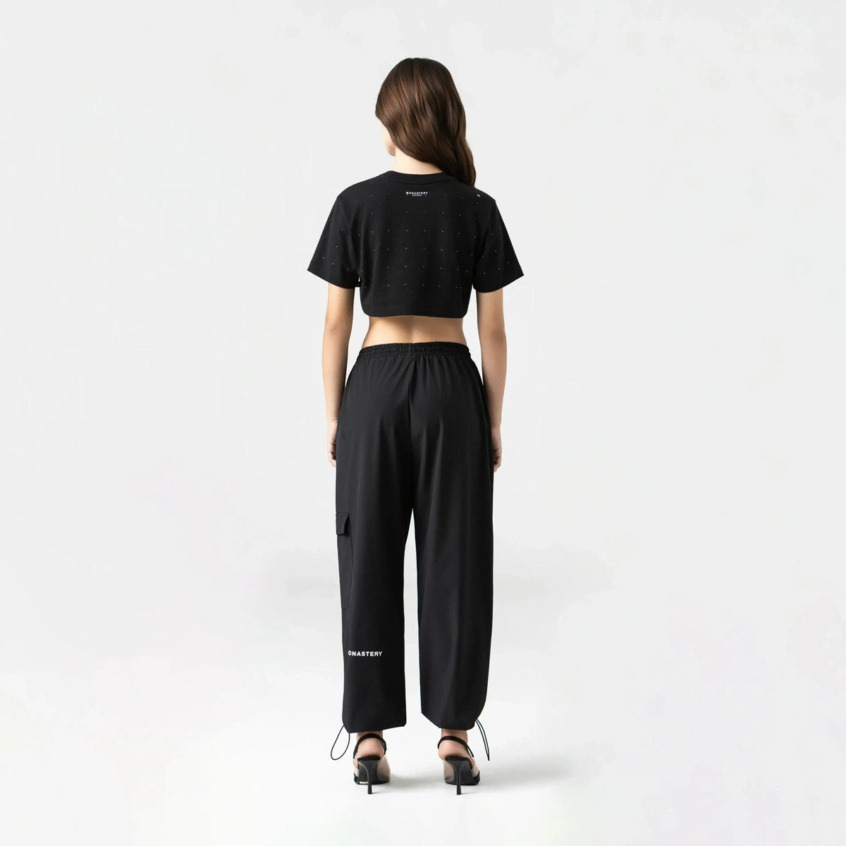 SORA CROP TOP WOMEN BLACK - Monastery | Tienda Oficial Colombia