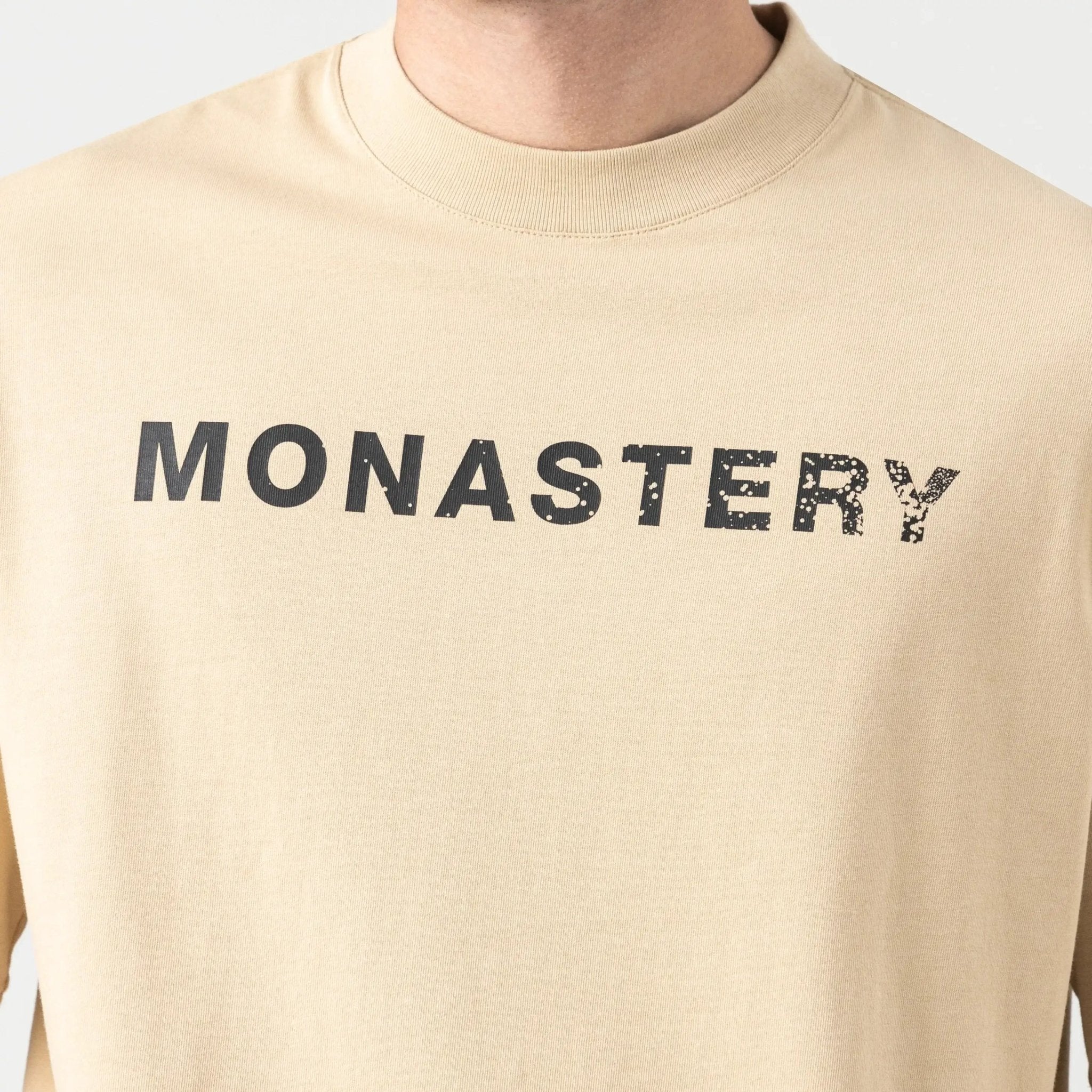 SPARTAN T - SHIRT OVERSIZED MEN IRISH CREAM - Monastery | Tienda Oficial Colombia