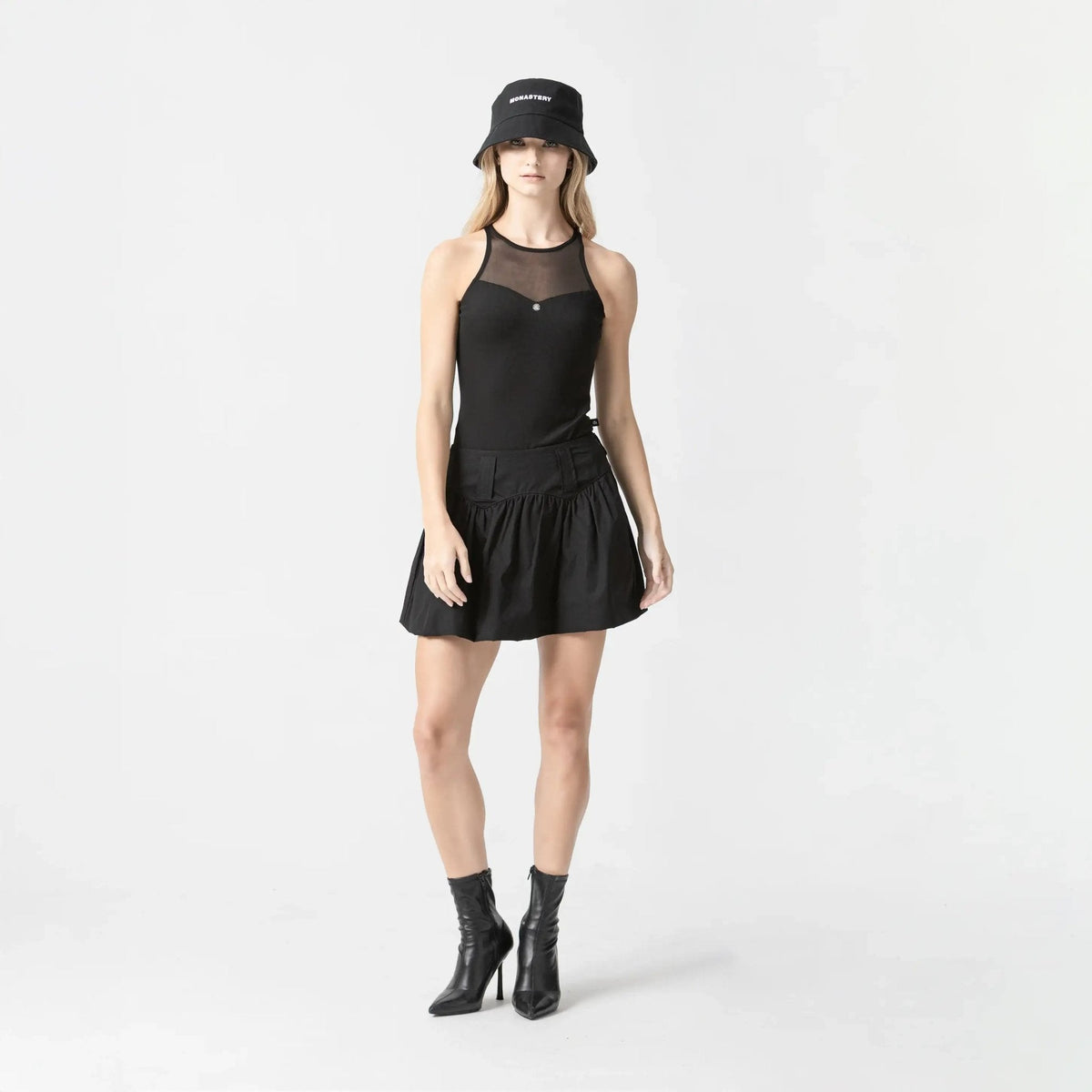 SULTON BODY WOMEN BLACK - Monastery | Tienda Oficial Colombia